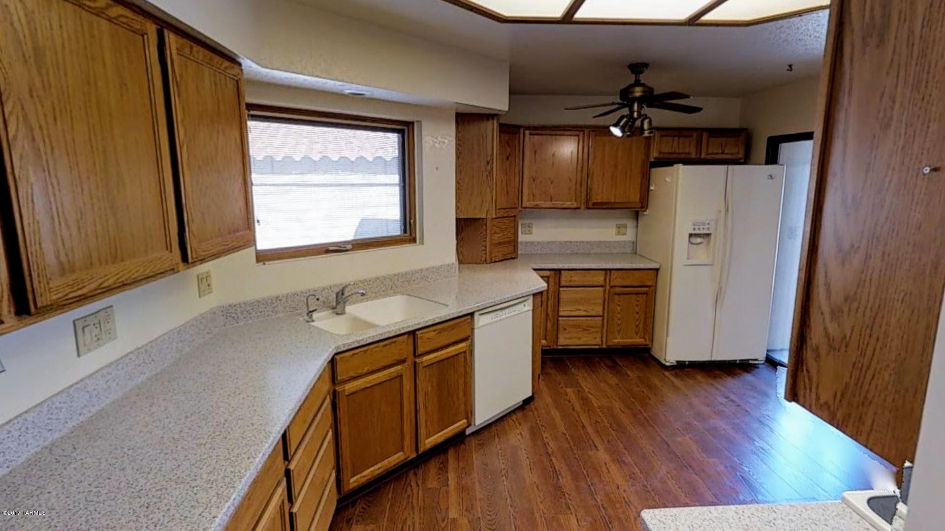 Valle Del Oro Townhomes (1-90) - Residential