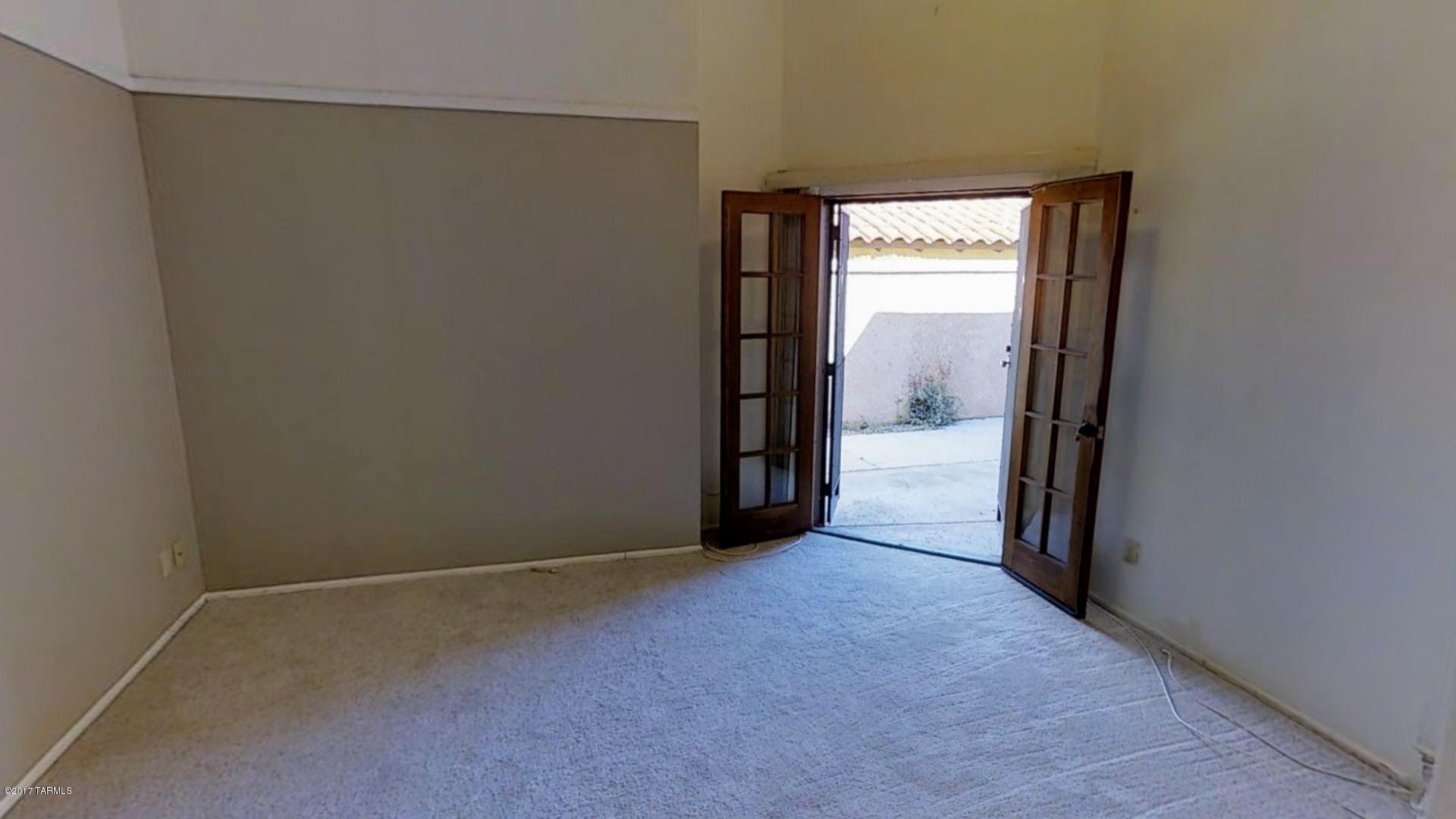 Valle Del Oro Townhomes (1-90) - Residential