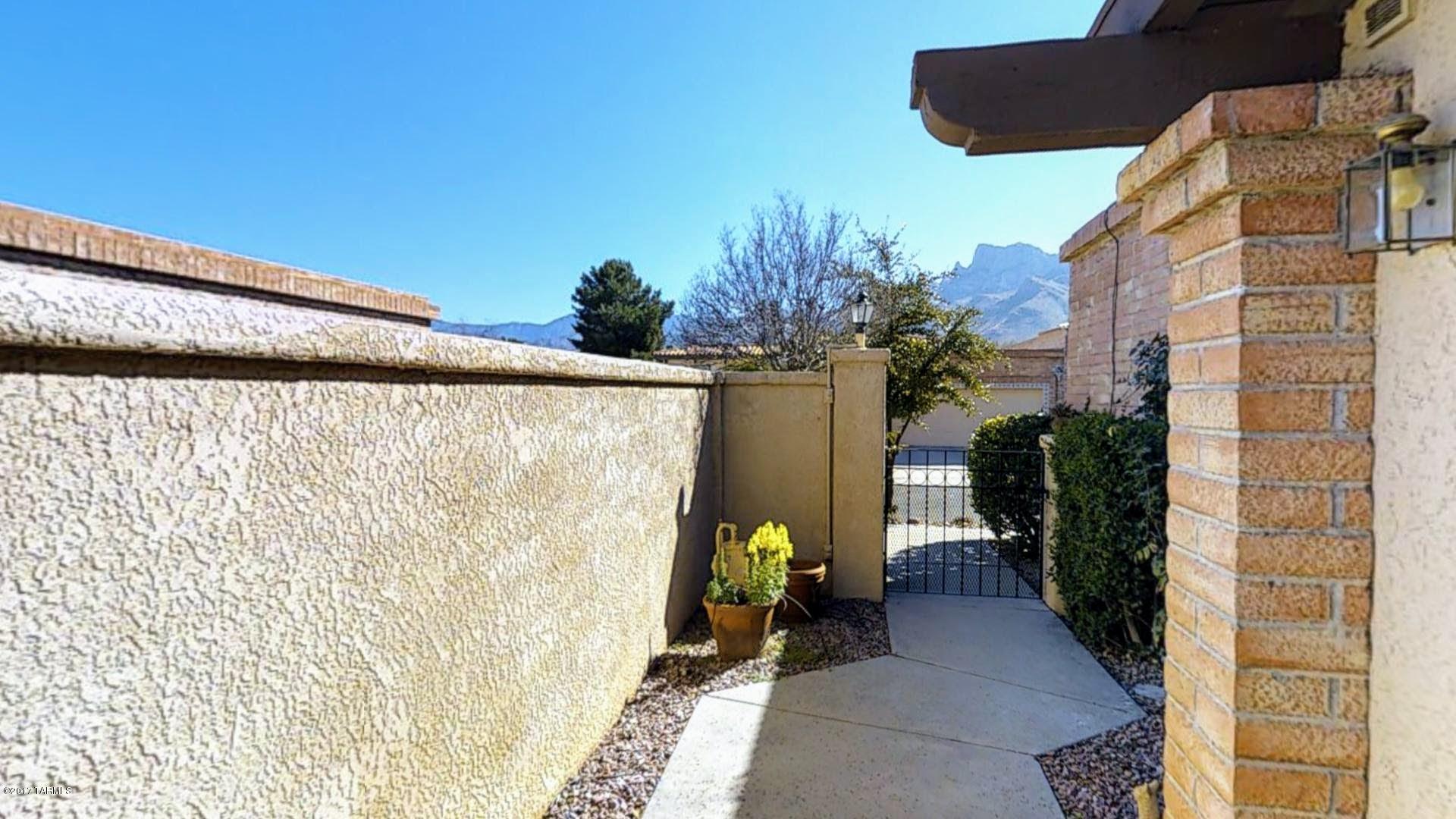 Valle Del Oro Townhomes (1-90) - Residential