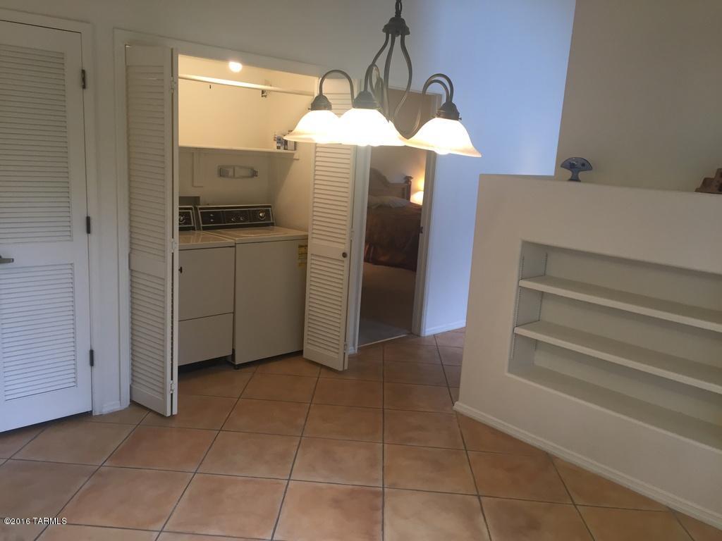 Ventana De Sabino North (1-127) - Residential