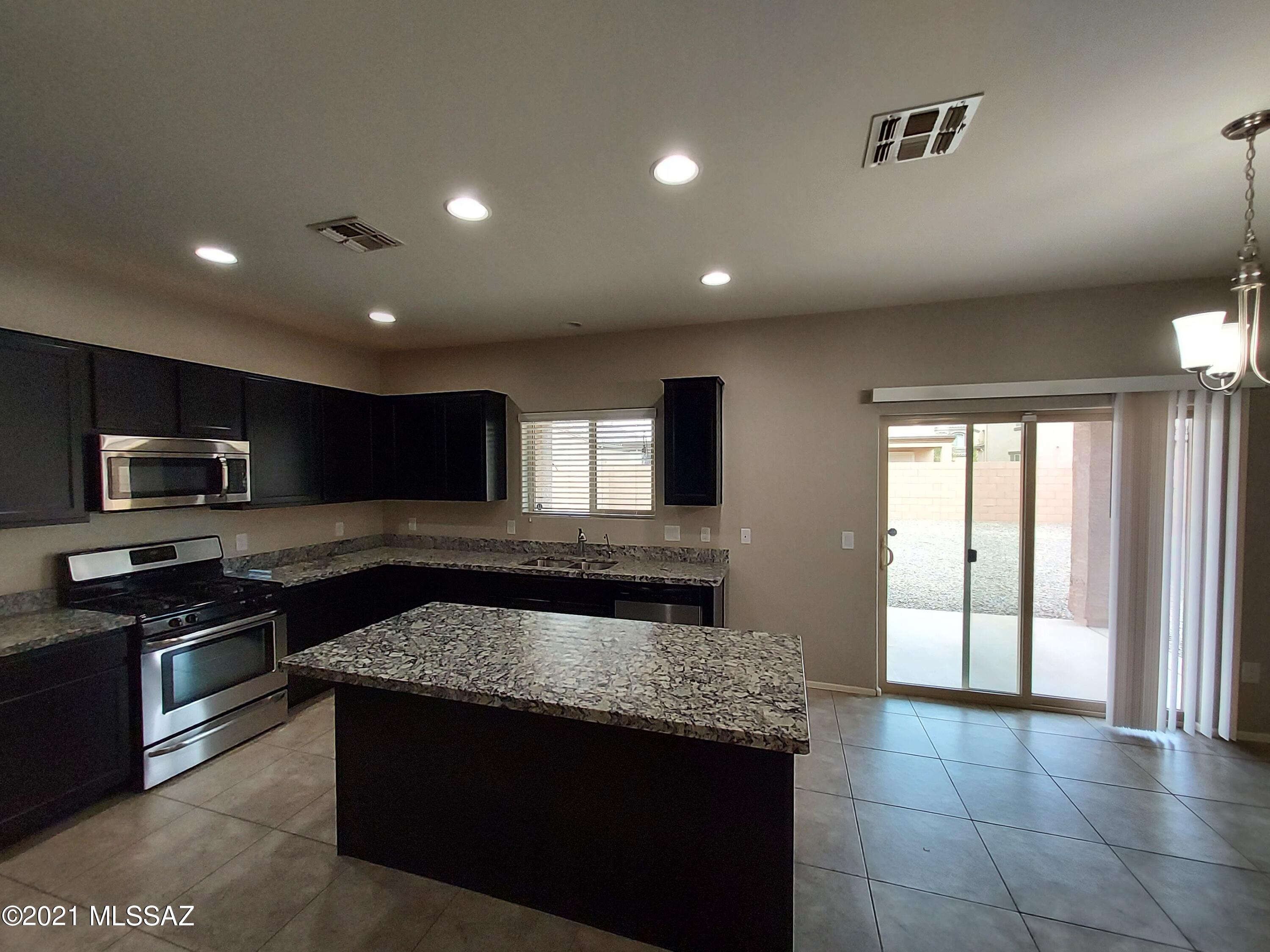 Saguaro Springs Block 4 (400-611) - Residential
