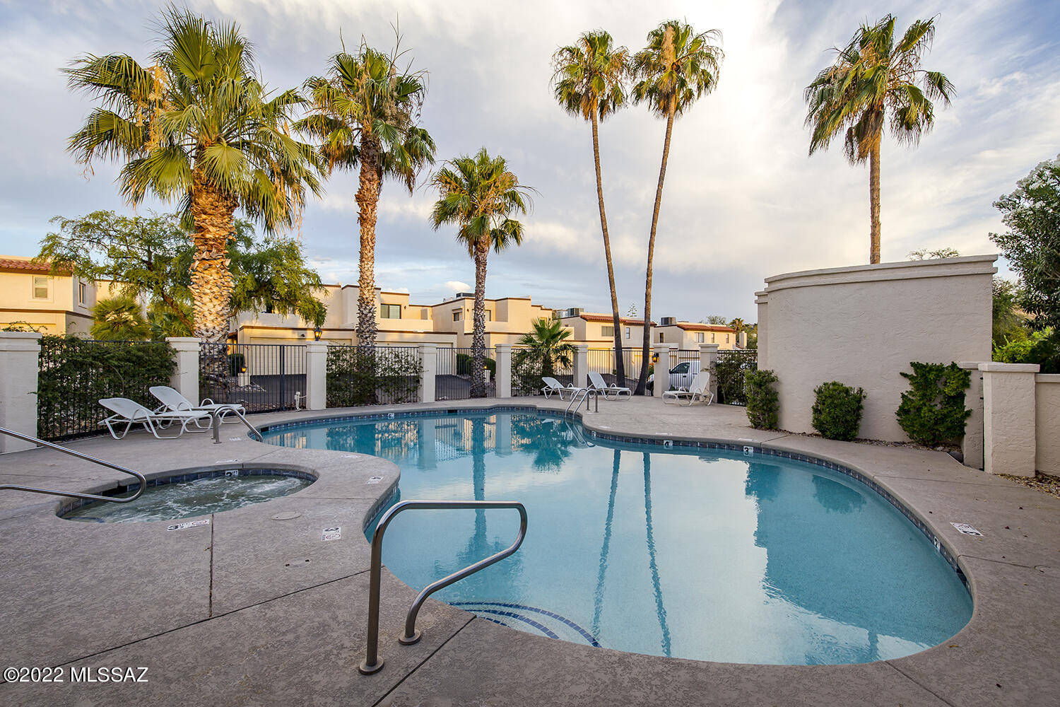 Sabino Sunrise Townhomes II (1-45) - Residential