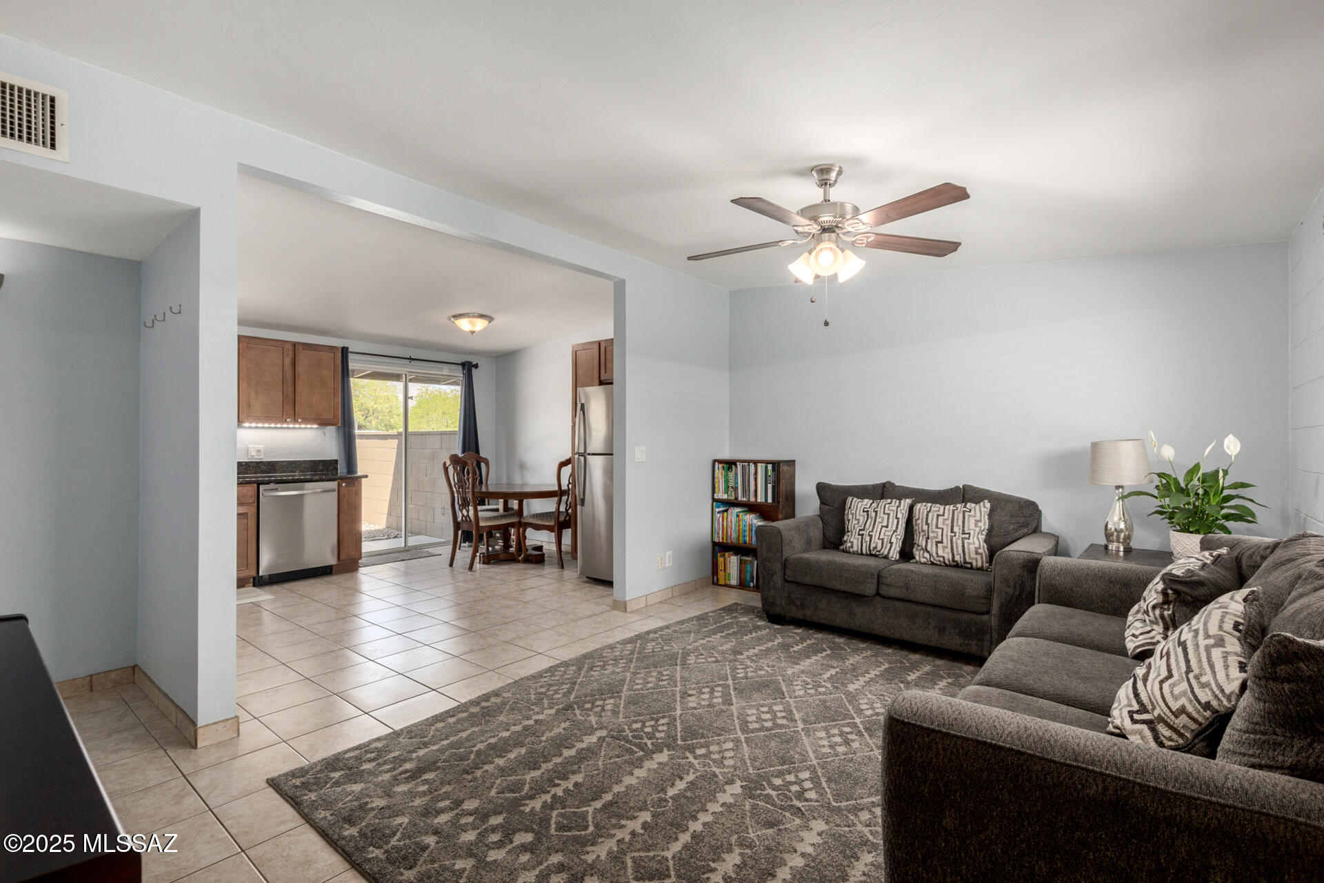 Columbus Park Condominiums (1-60) - Residential