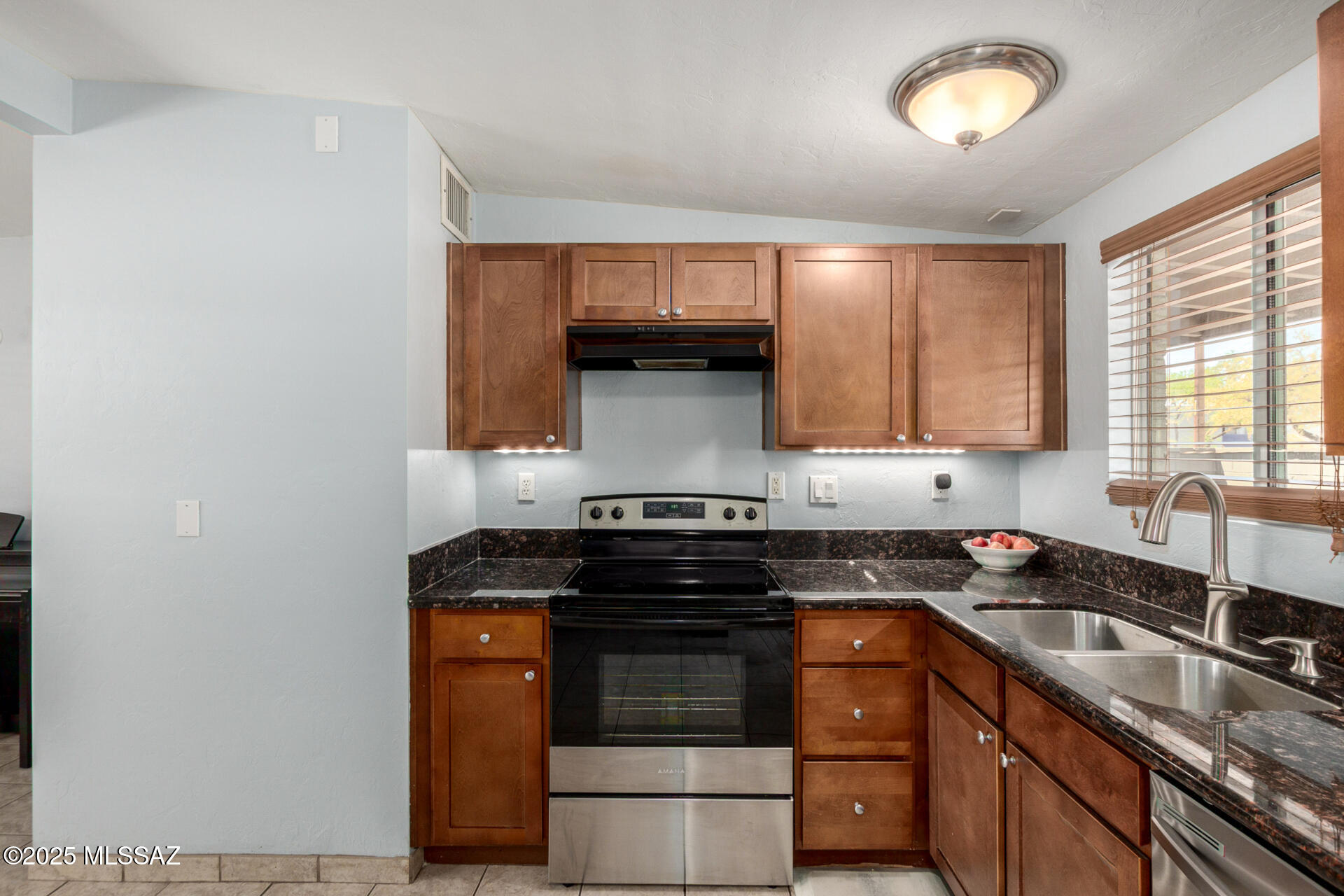 Columbus Park Condominiums (1-60) - Residential