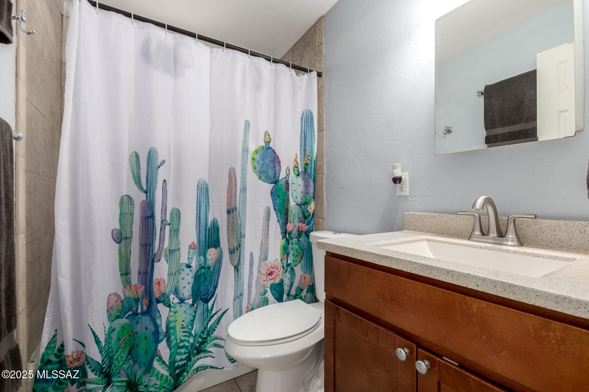 Columbus Park Condominiums (1-60) - Residential