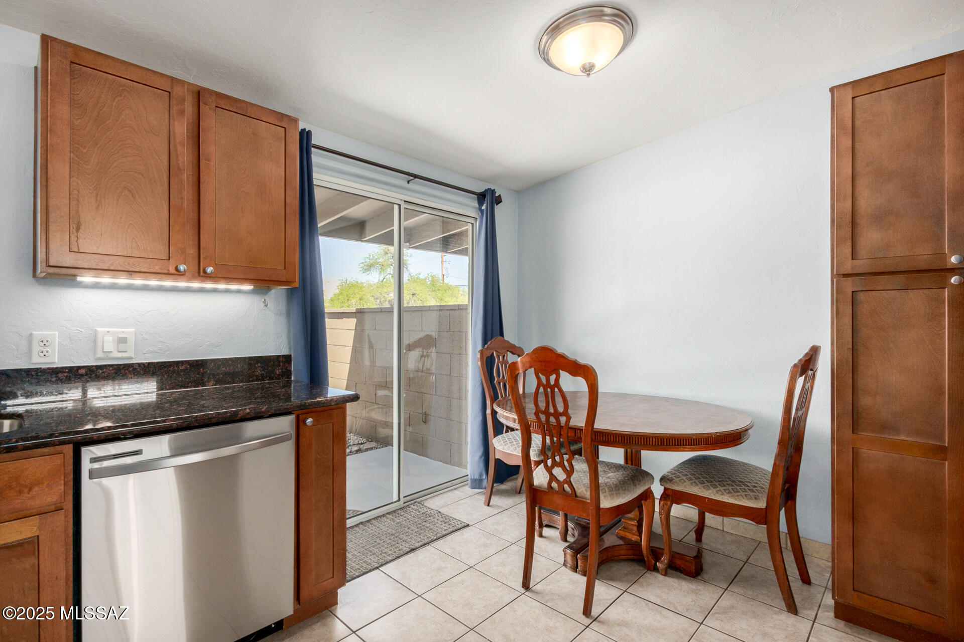 Columbus Park Condominiums (1-60) - Residential