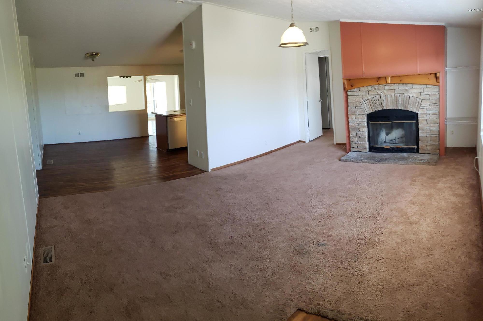 Wilmot Farms (1-121) - Residential Lease