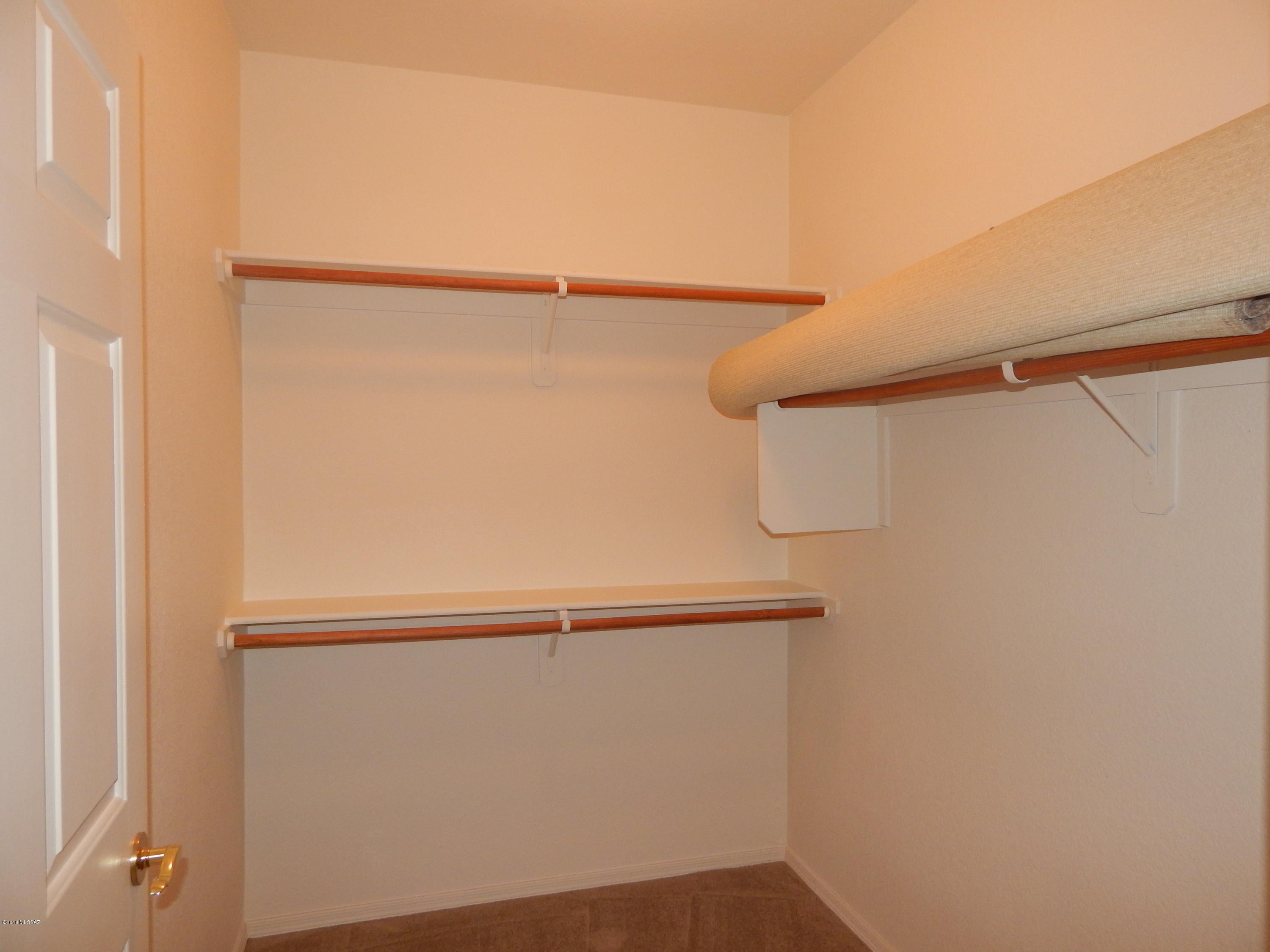 Colina De Oro (1-138) - Residential Lease