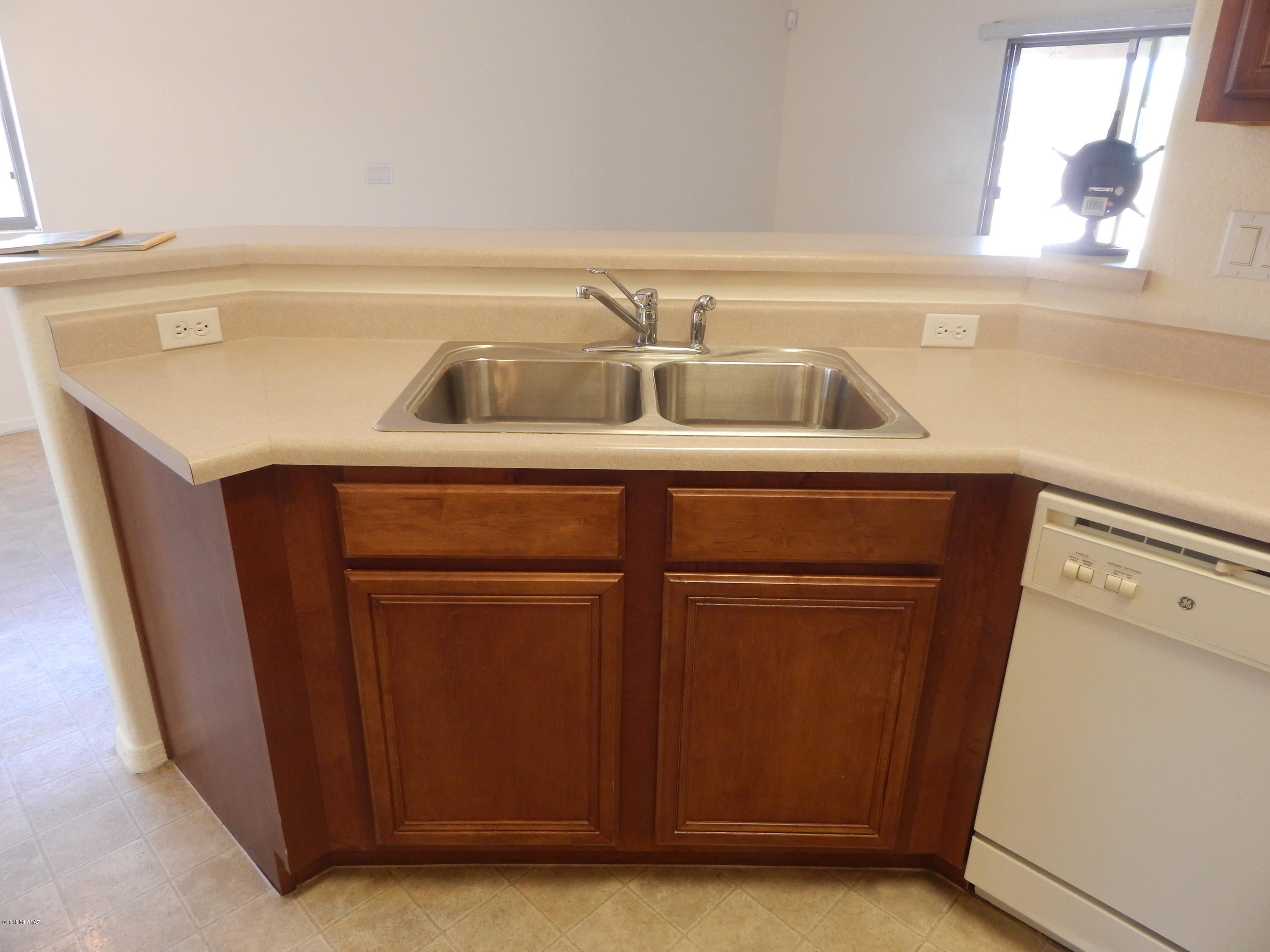 Colina De Oro (1-138) - Residential Lease