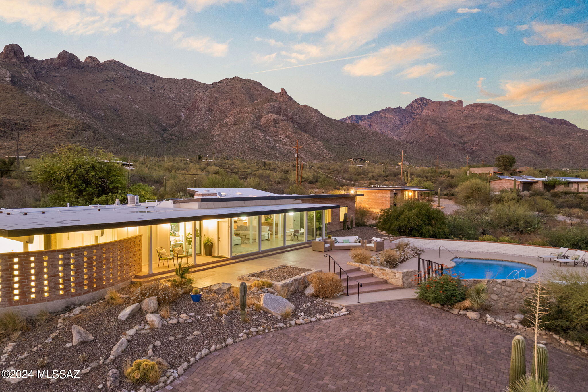 Cobo Catalina Hills (1-51) - Residential