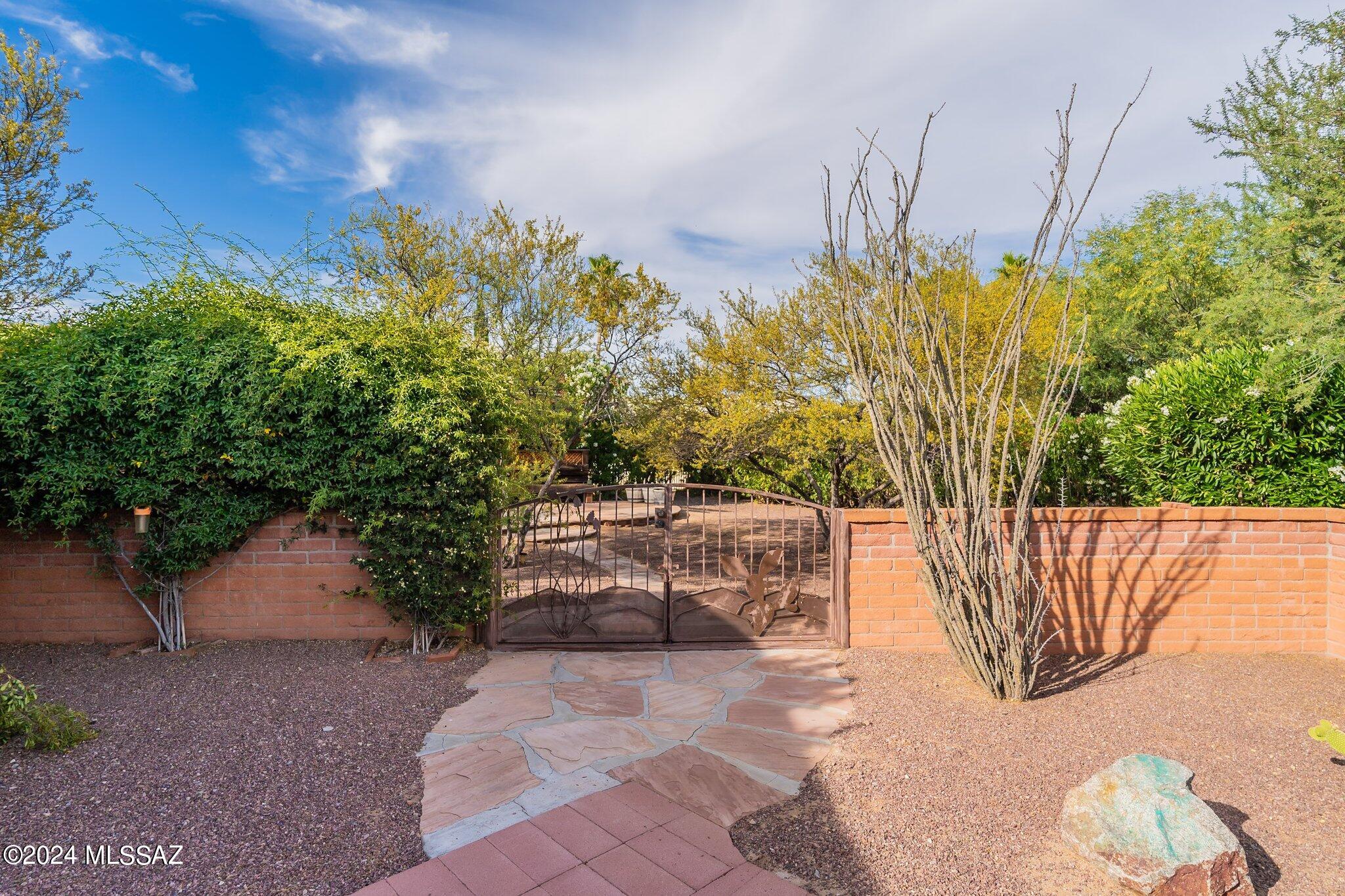 Continental Vistas(1-302) - Residential