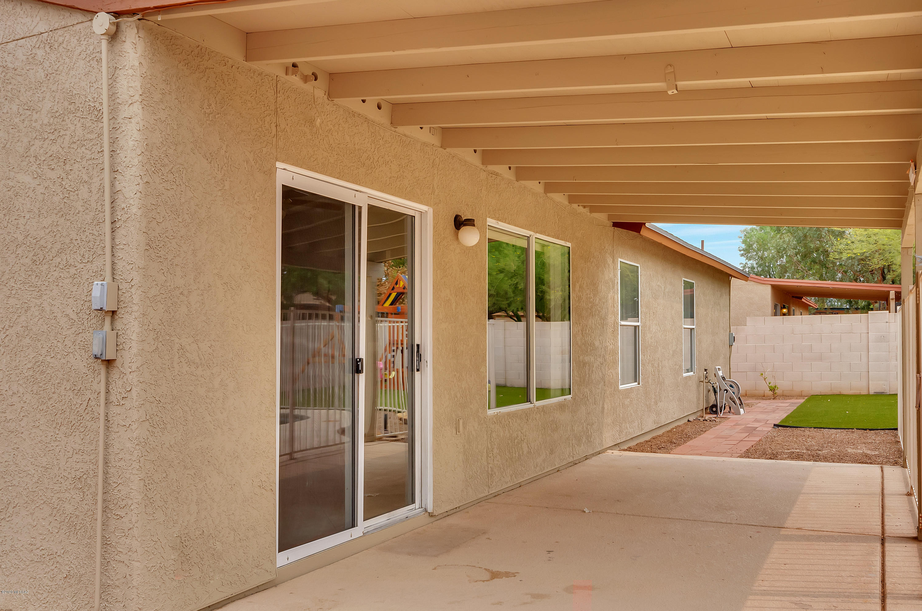Sunrise Meadow At Rita Ranch (1-135) - Residential
