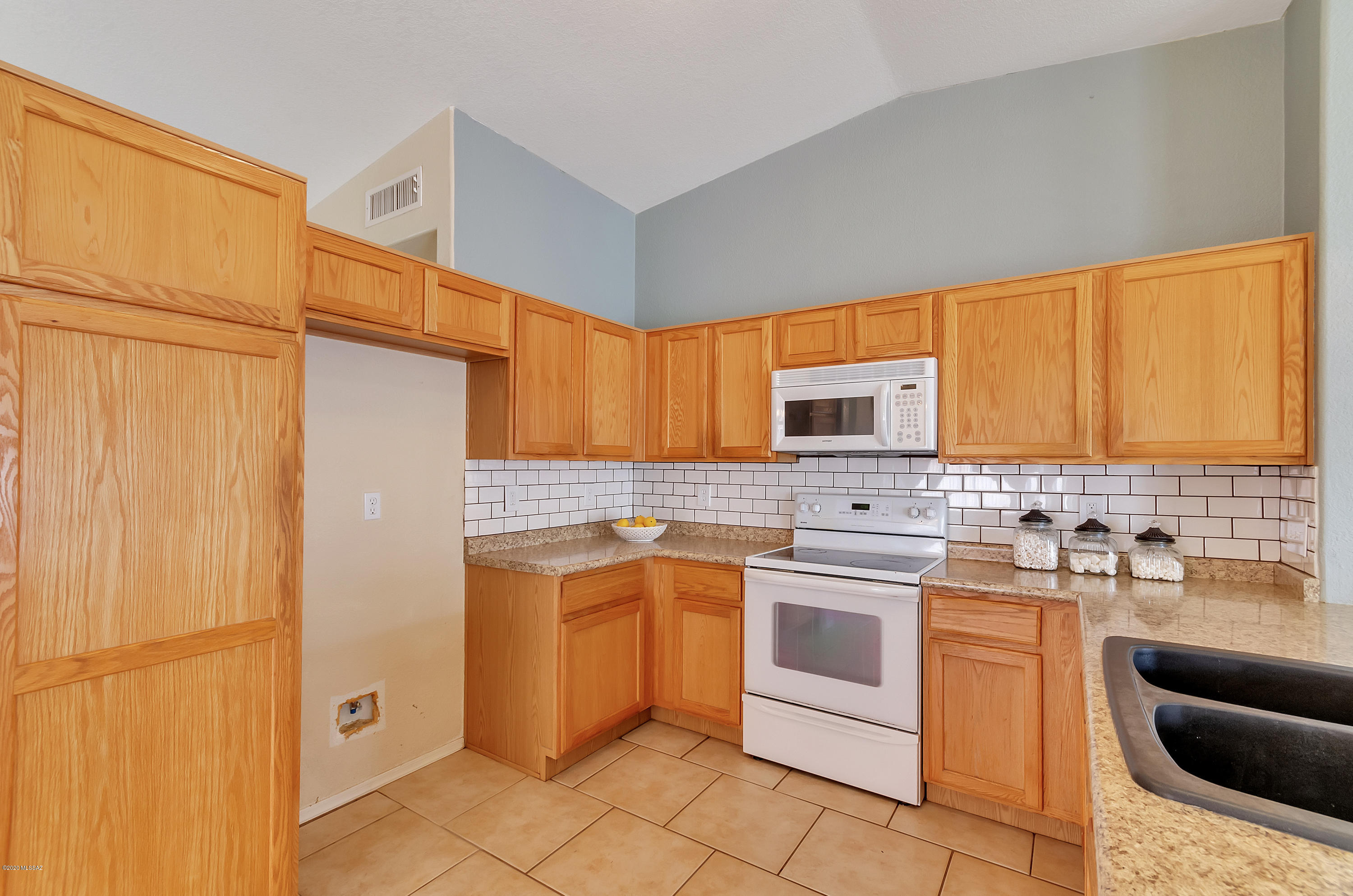 Sunrise Meadow At Rita Ranch (1-135) - Residential