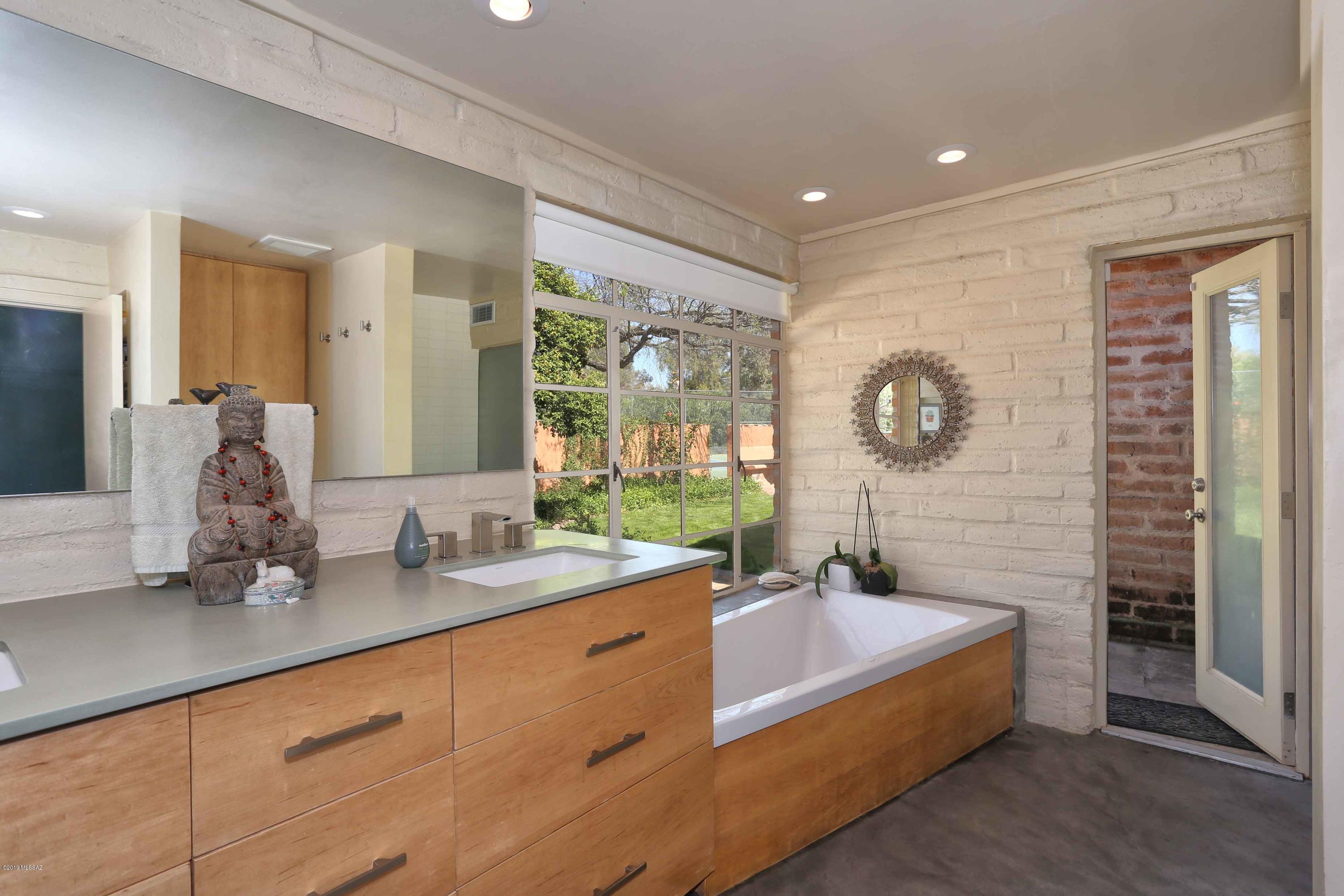 Colonia Solana - Residential