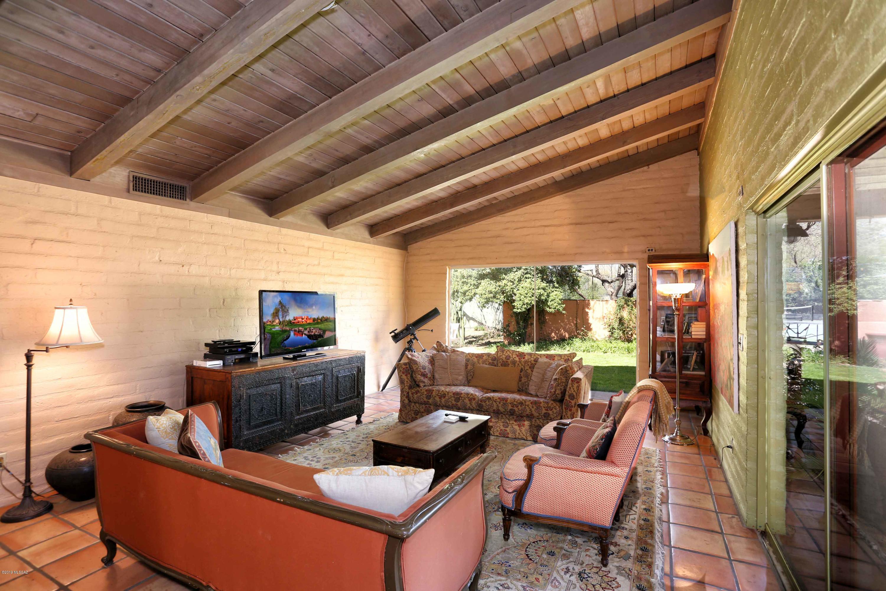 Colonia Solana - Residential