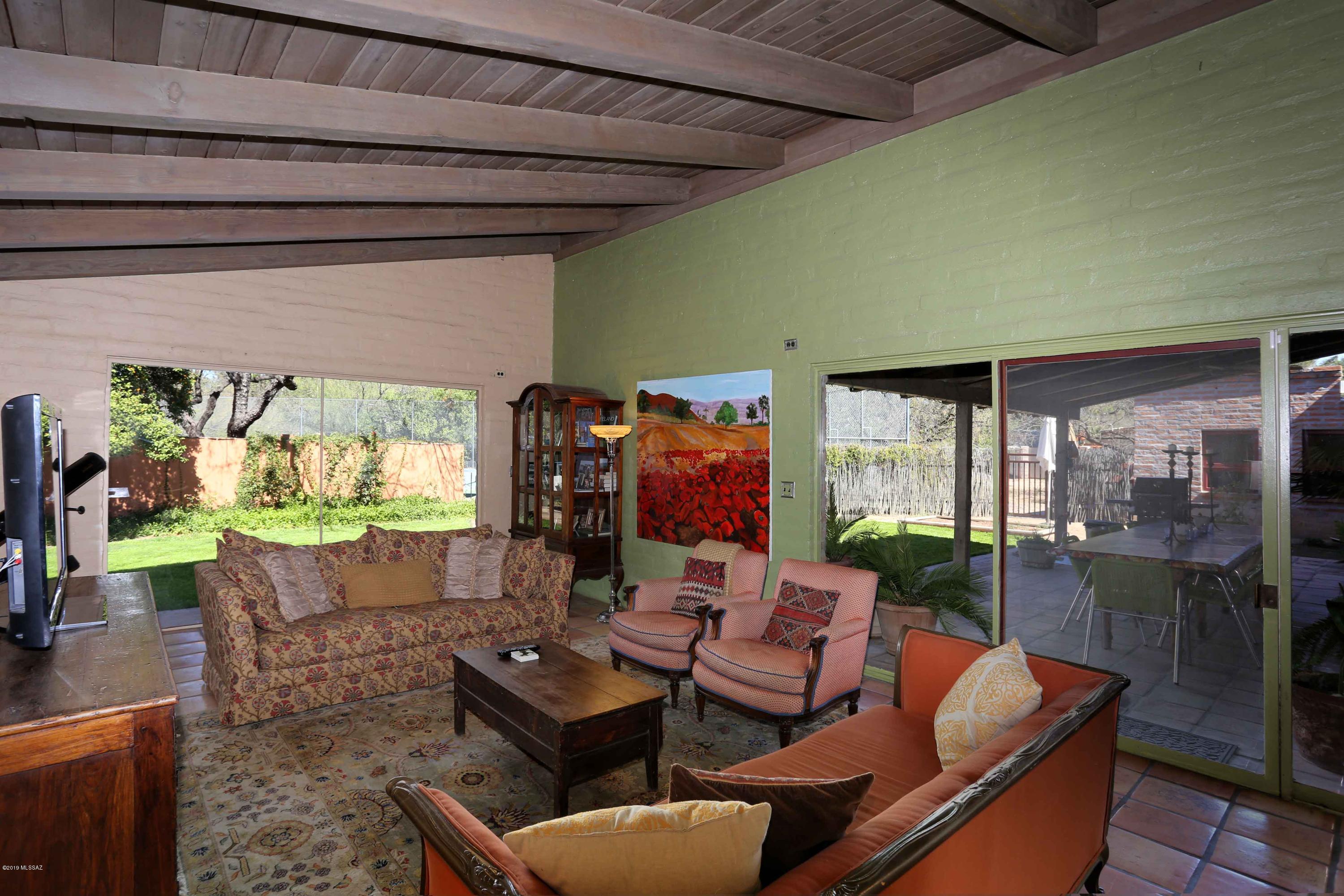 Colonia Solana - Residential