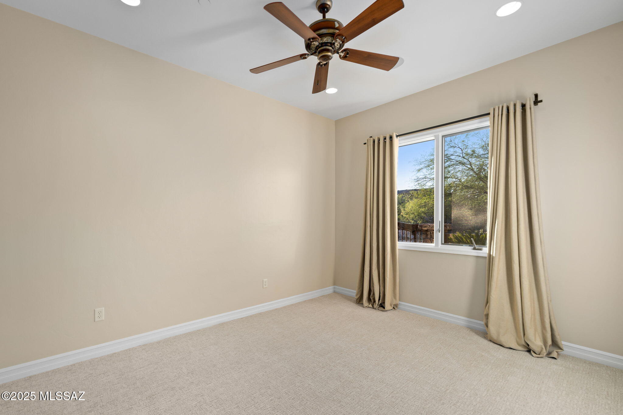 Stone Canyon VI - Residential