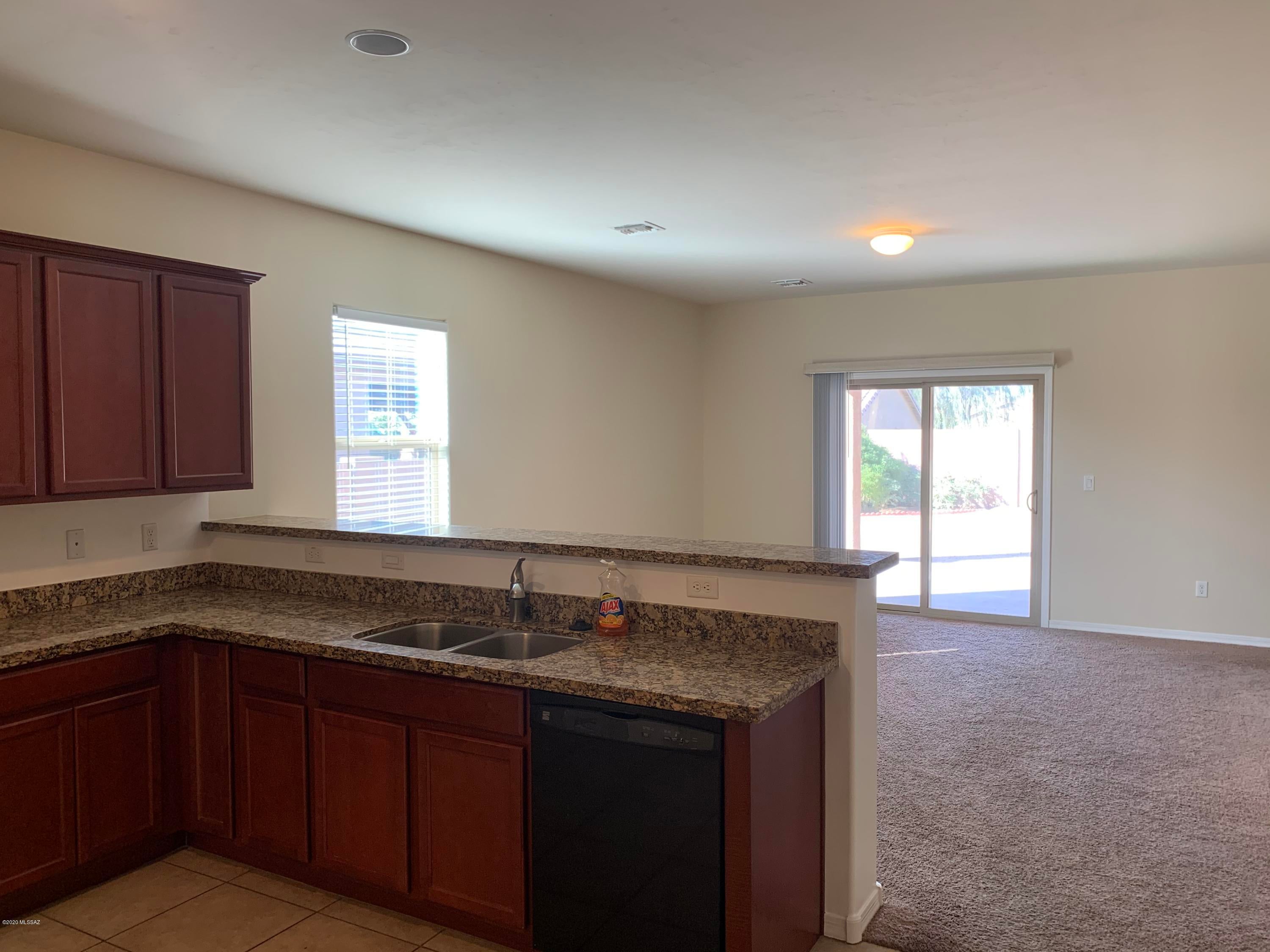 San Lucas Block 8 - Residential Lease