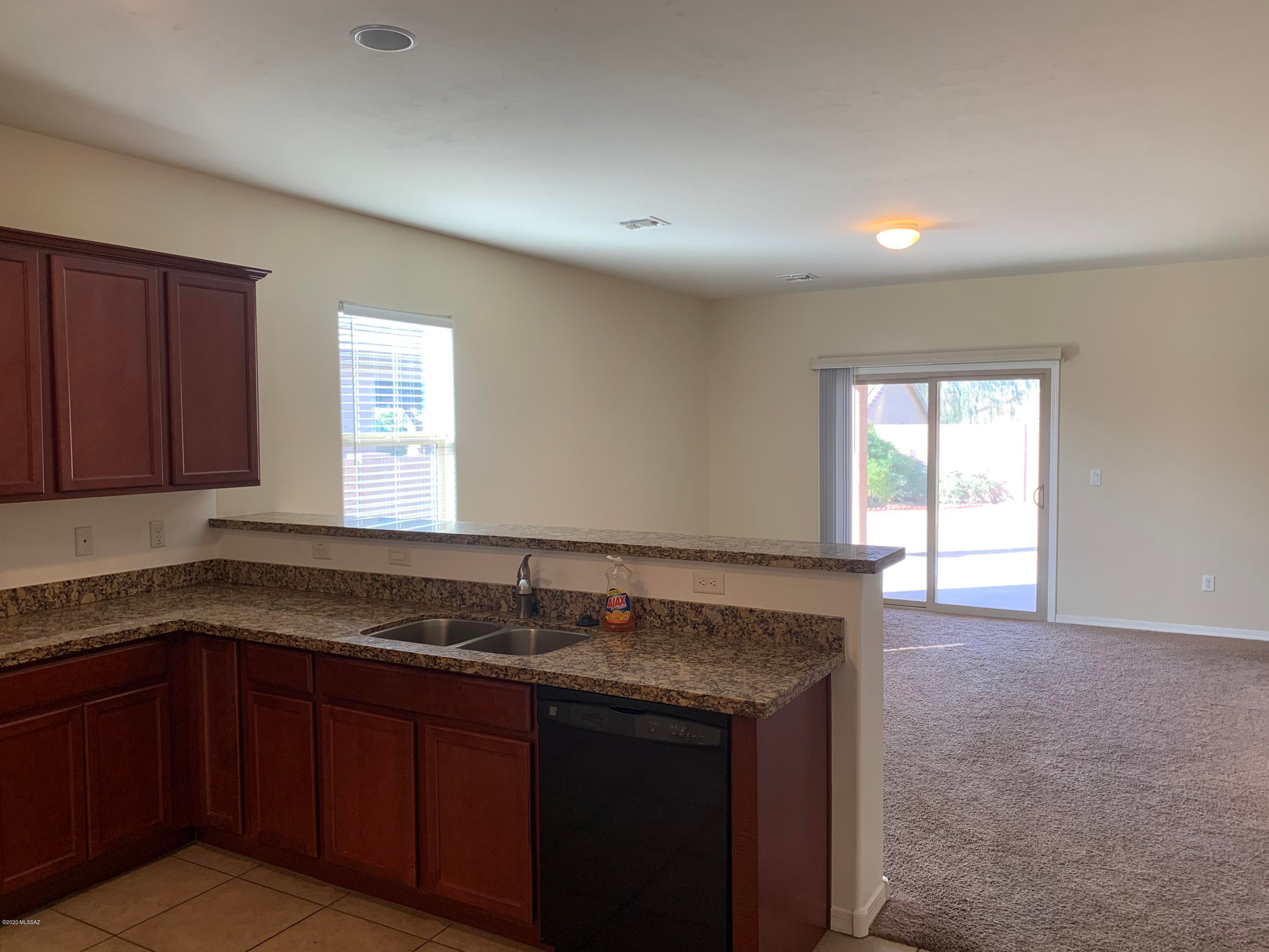 San Lucas Block 8 - Residential Lease