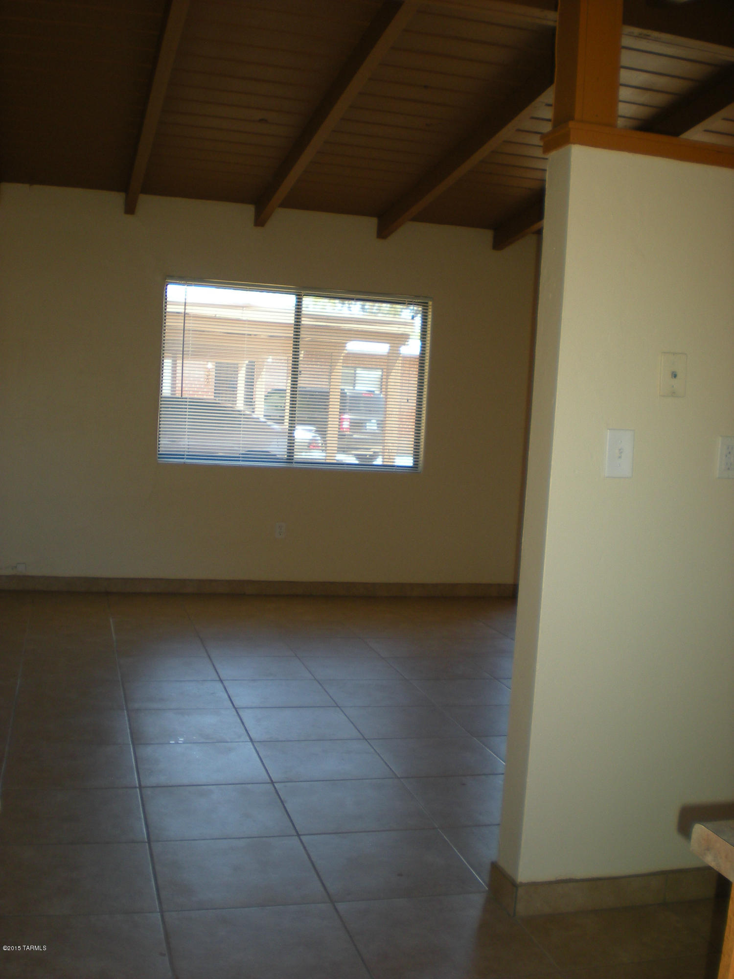 Unsubdivided - Residential Lease