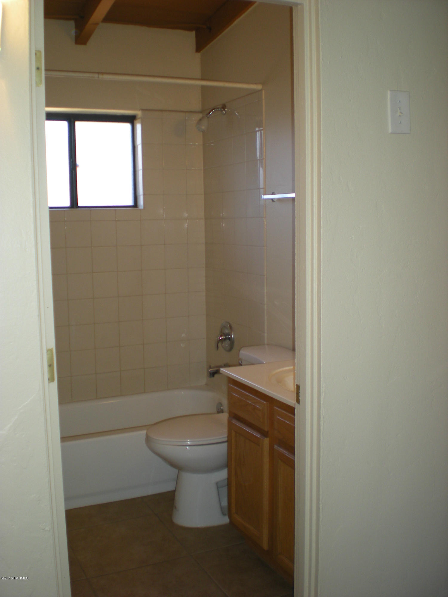 Unsubdivided - Residential Lease