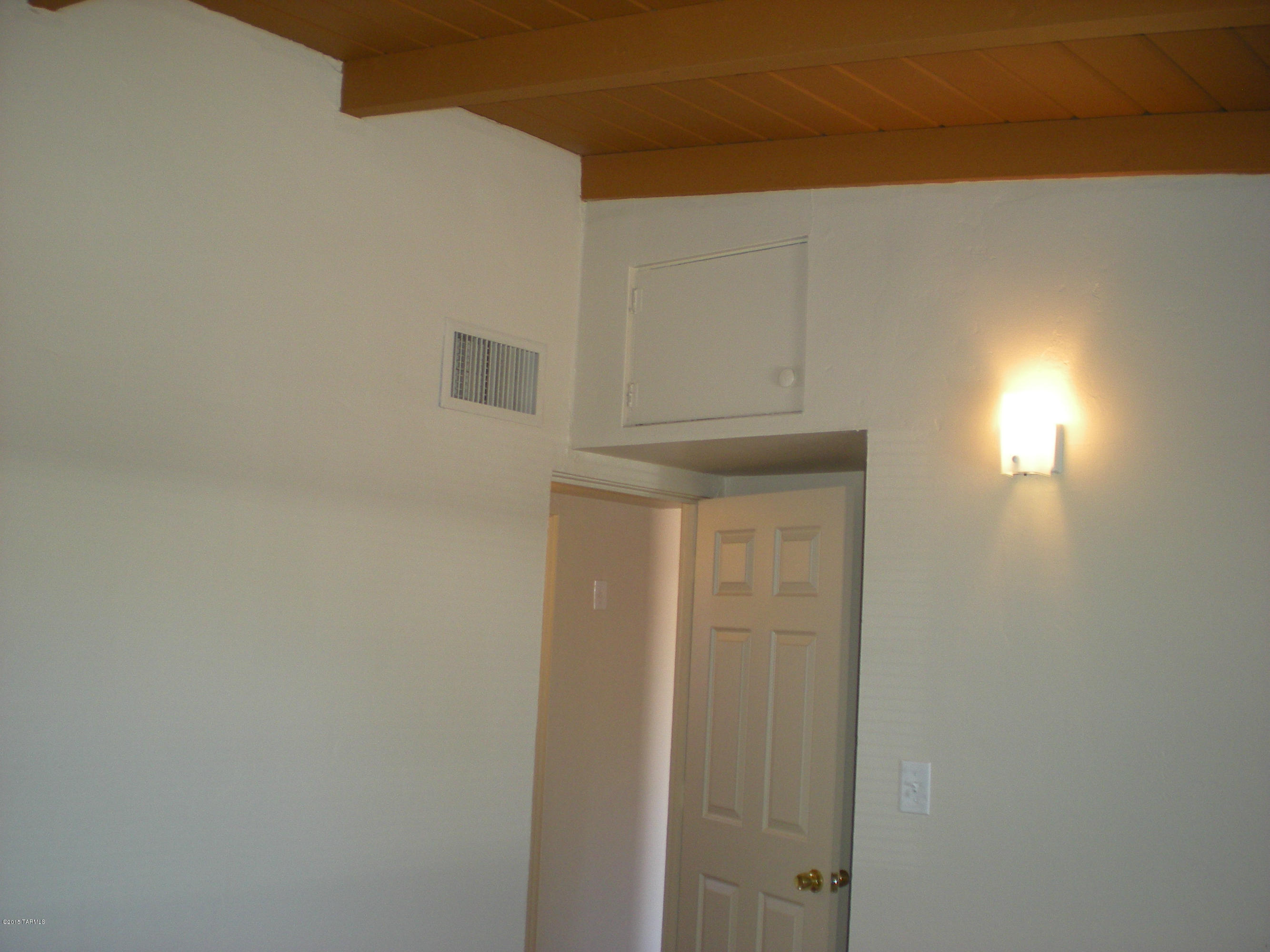 Unsubdivided - Residential Lease