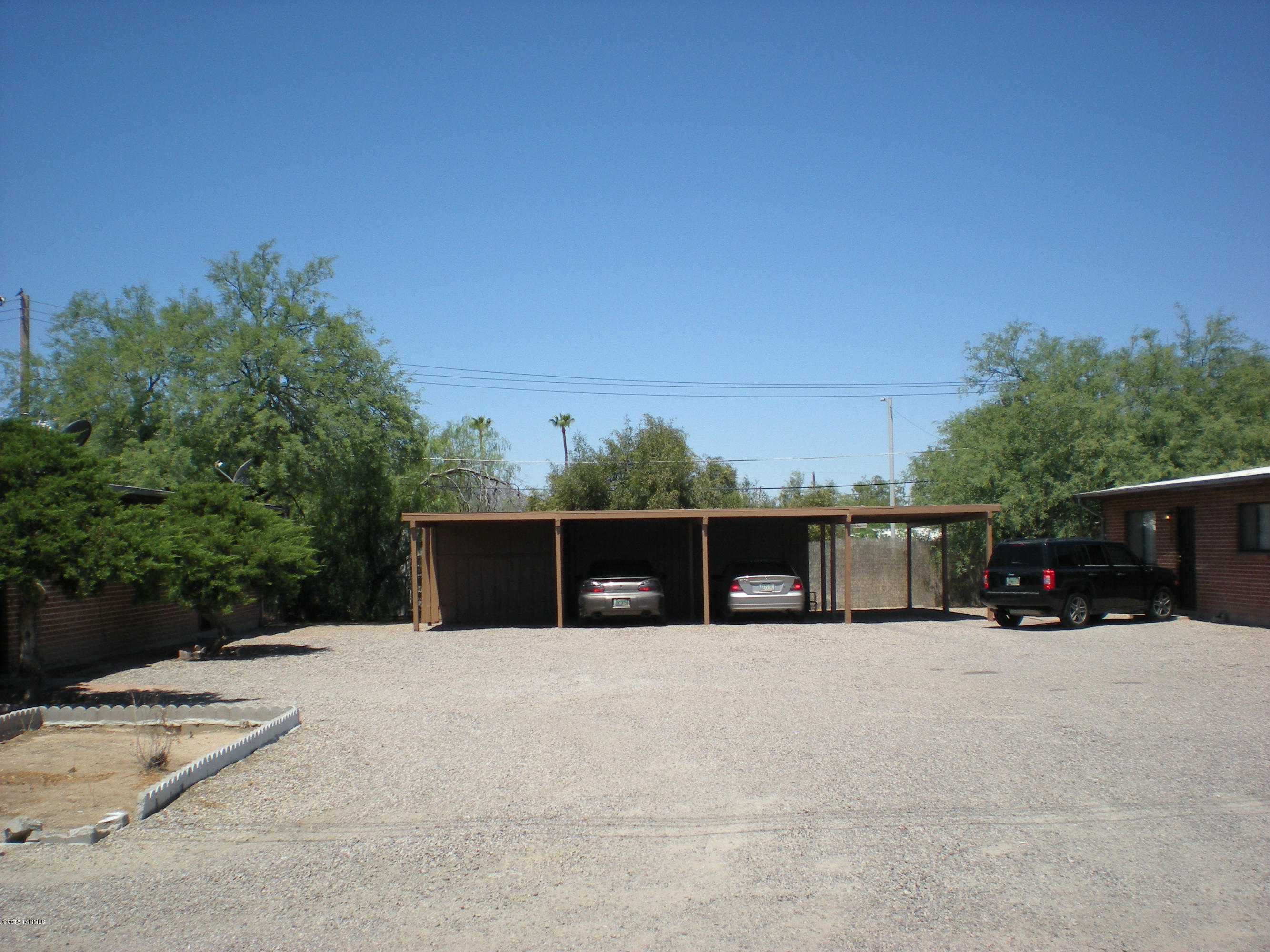 Unsubdivided - Residential Lease