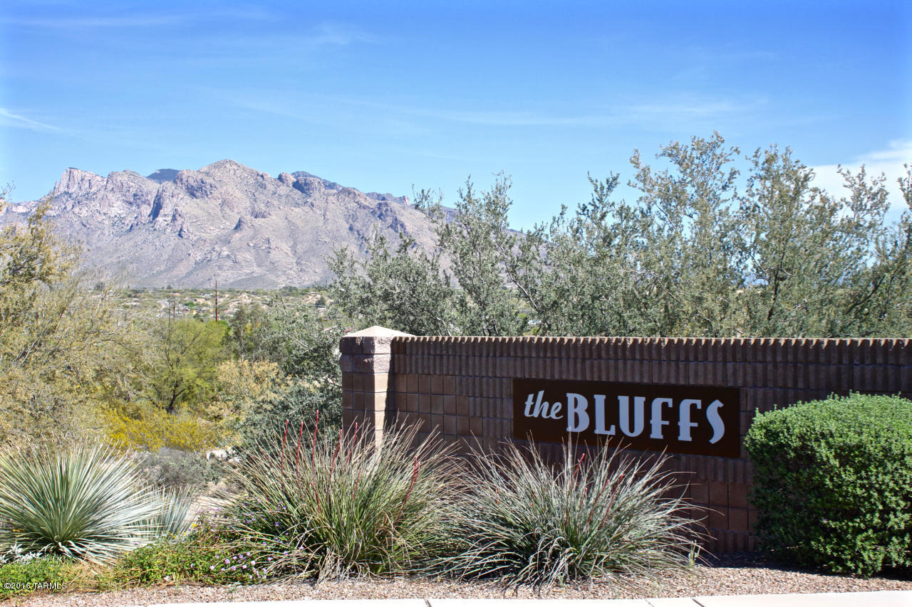 Bluffs (The) 2 - Residential