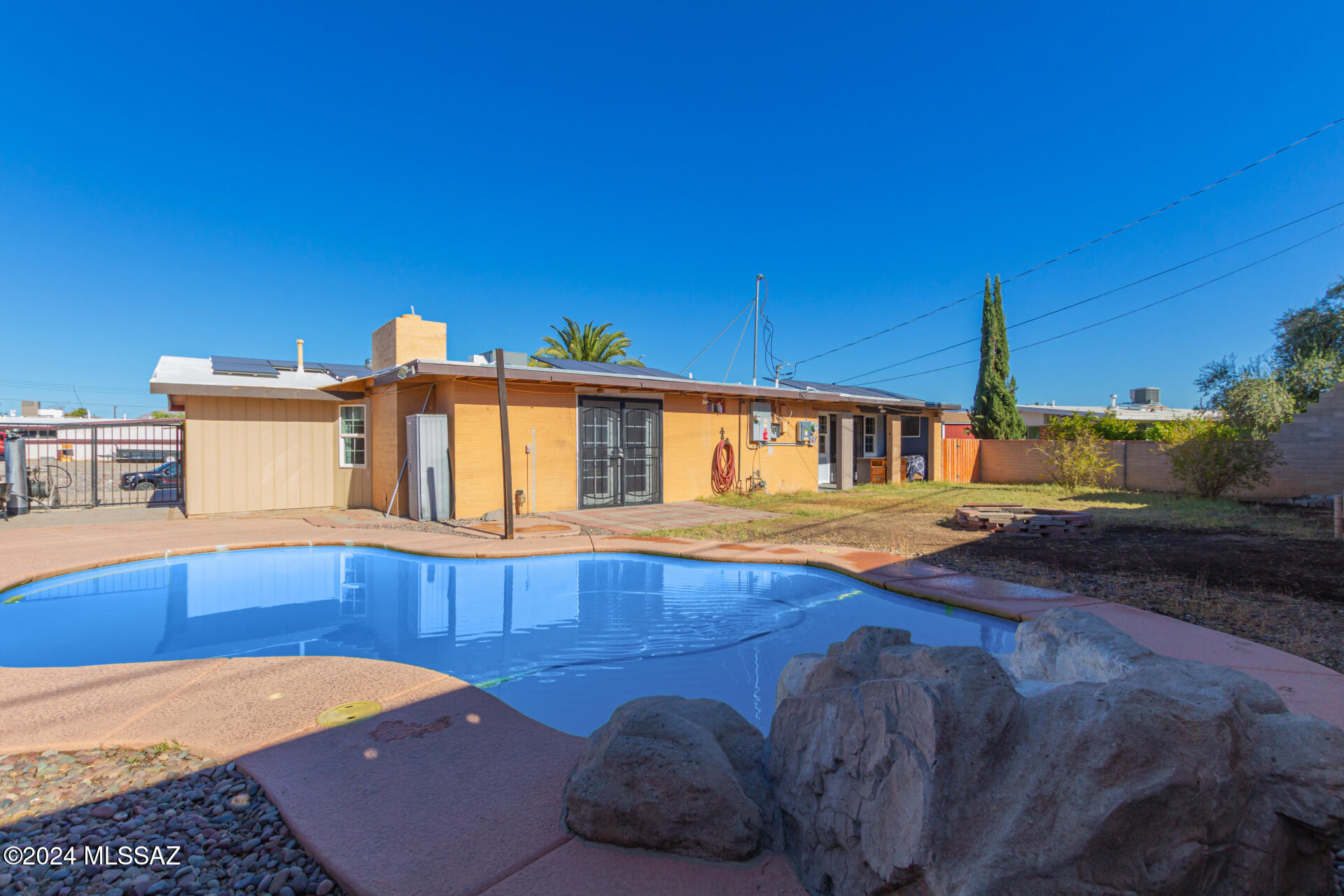 Miramonte Terr - Residential