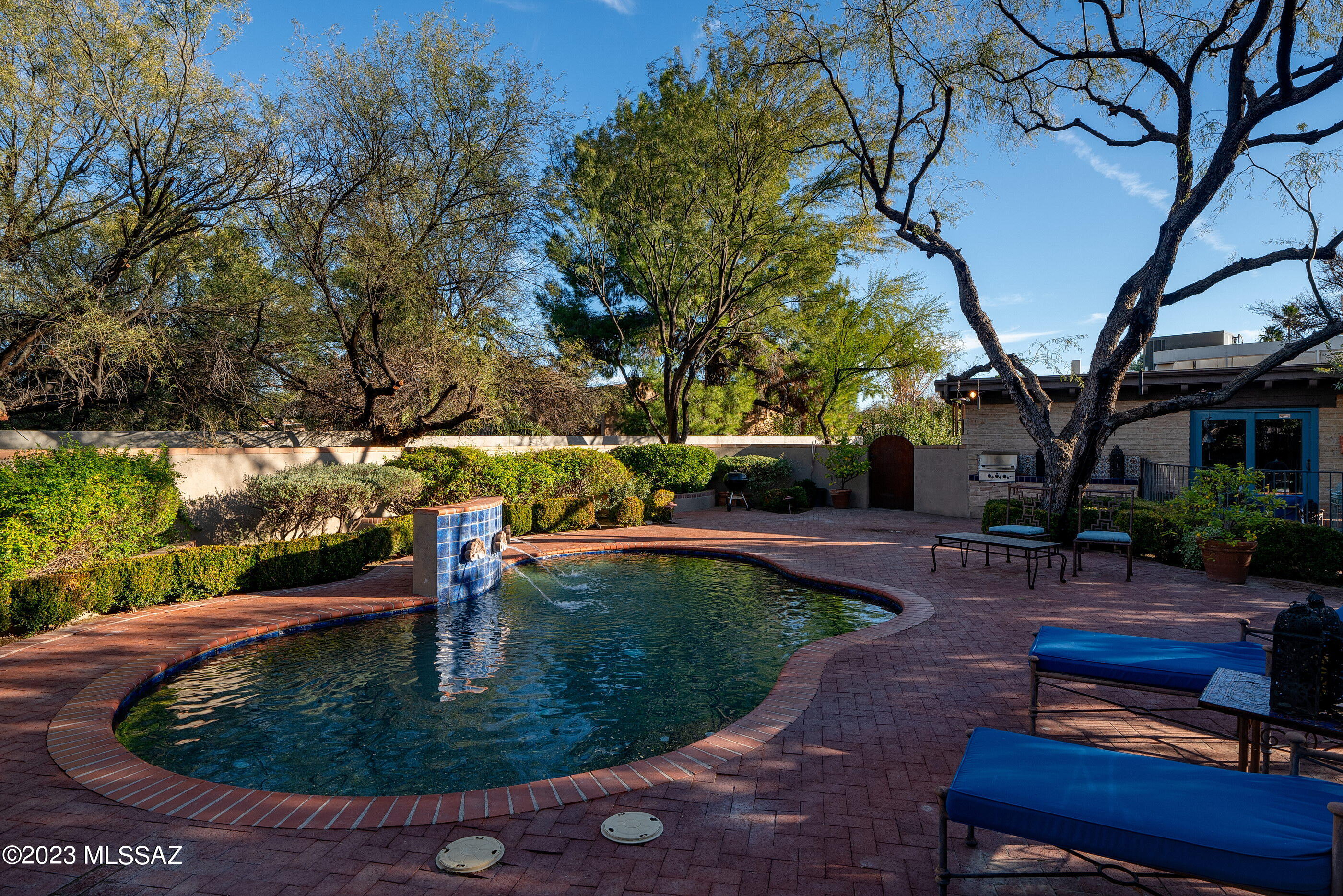 Country Club Estates NO. 1 - Residential