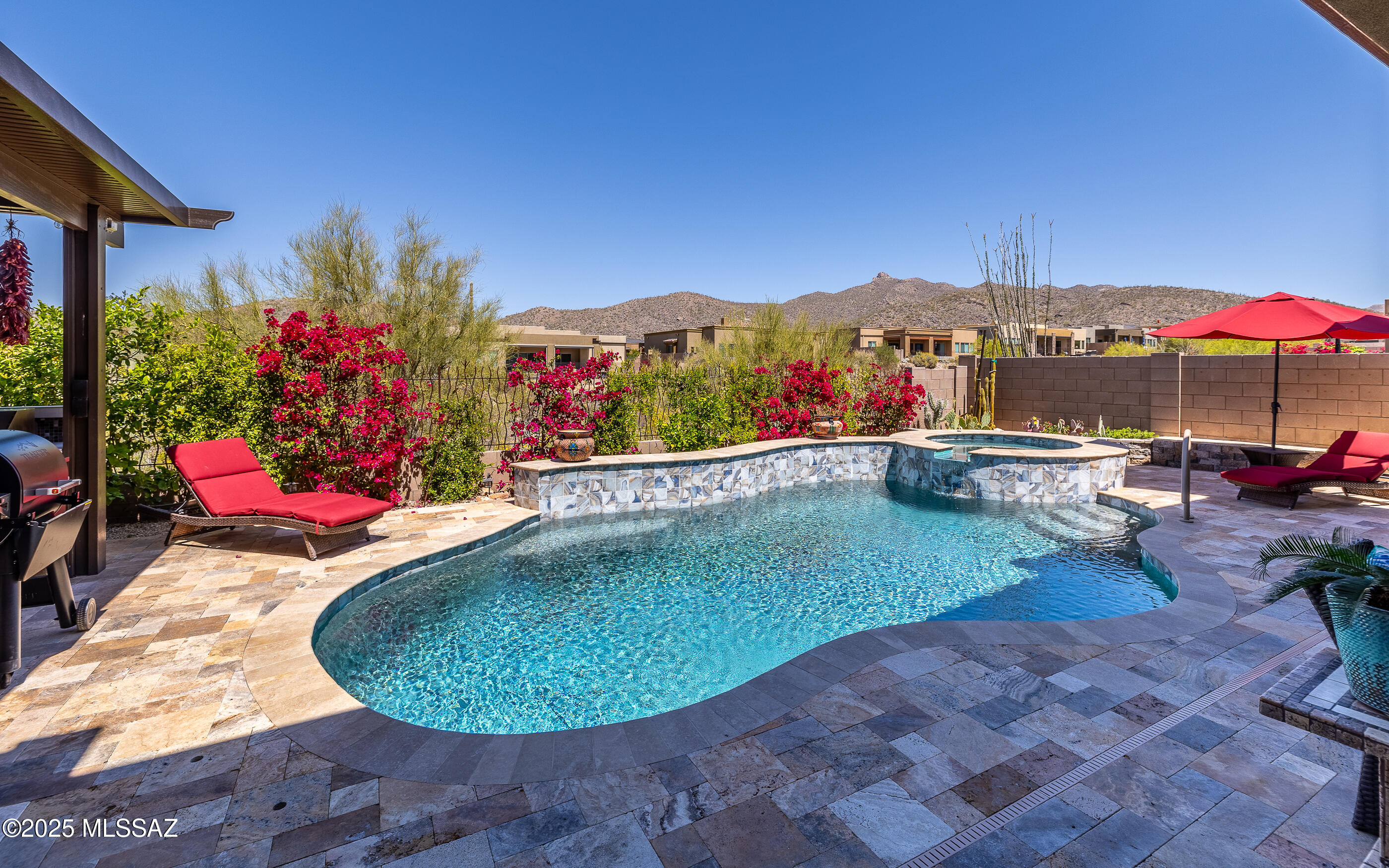 Boulder Bridge Pass At Dove Mountain SQ20132910078 - Residential