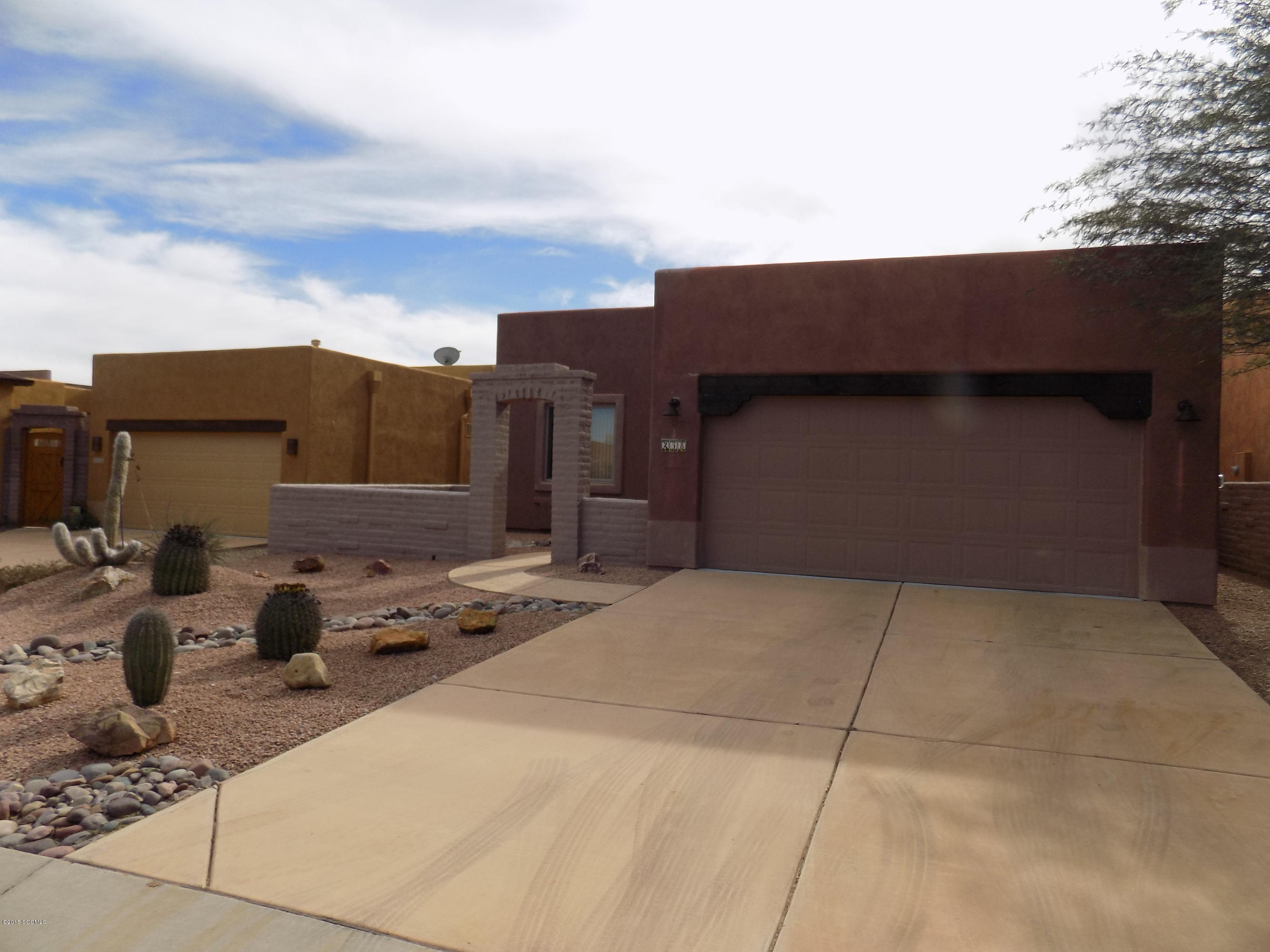 Barrio Trails Head - Residential