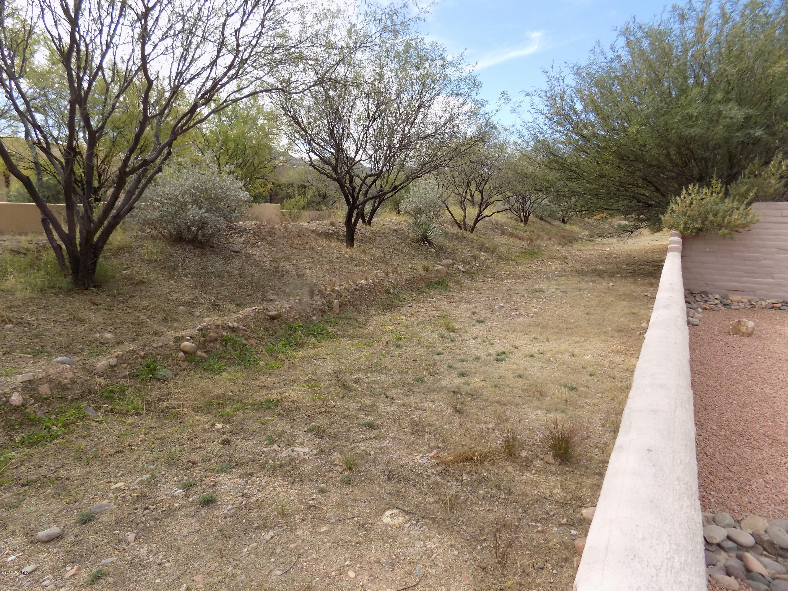 Barrio Trails Head - Residential