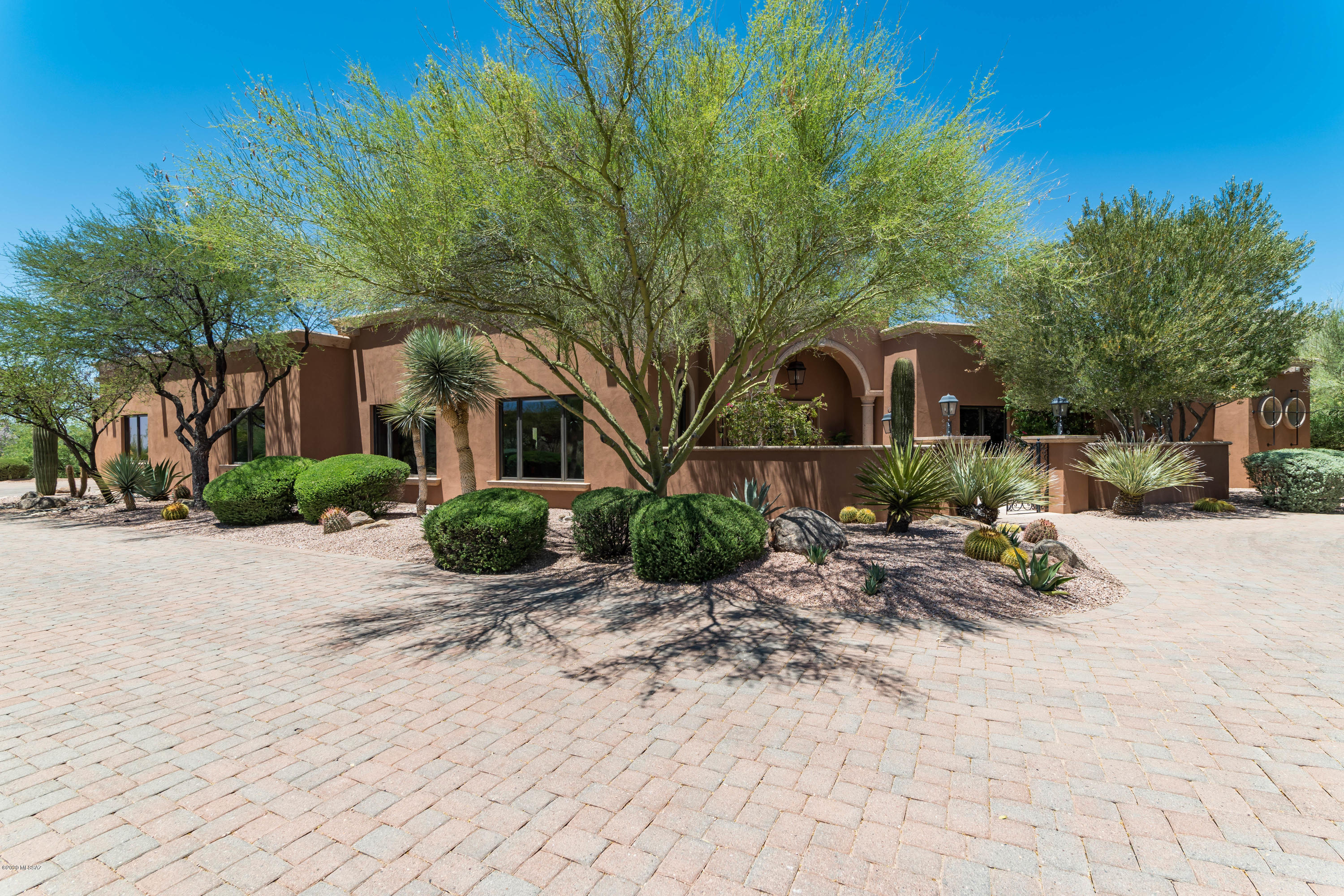 Canyon Pass At Dove Mountain - Residential