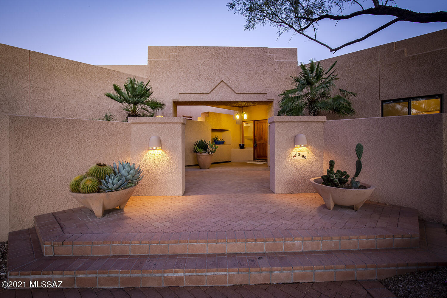 This amazing 5 bedroom/ 4 bath house is heaven on earth and comes with a separate, $450,000, 4000 sf+ 12 car showcase garage with a machine shop! Nearby you will find the Forty-Niner Country Club, the Tucson Wildlife Institute, Tanque Verde Loop Plaza, horseback riding, and more hiking trails than you can handle. This area is a nature lover's dream with gorgeous views of the Rincon and Santa Catalina Mountains from the backyard. This large house has multiple staging areas and flex space so no matter who you're entertaining there's the perfect place to do it. Enjoy the beautiful Arizona sunsets poolside and share time with wildlife. There are so many possibilities on how to make this home your own, it's a renovator's dream house and perfect for your personalization! 1/2 bath on garage