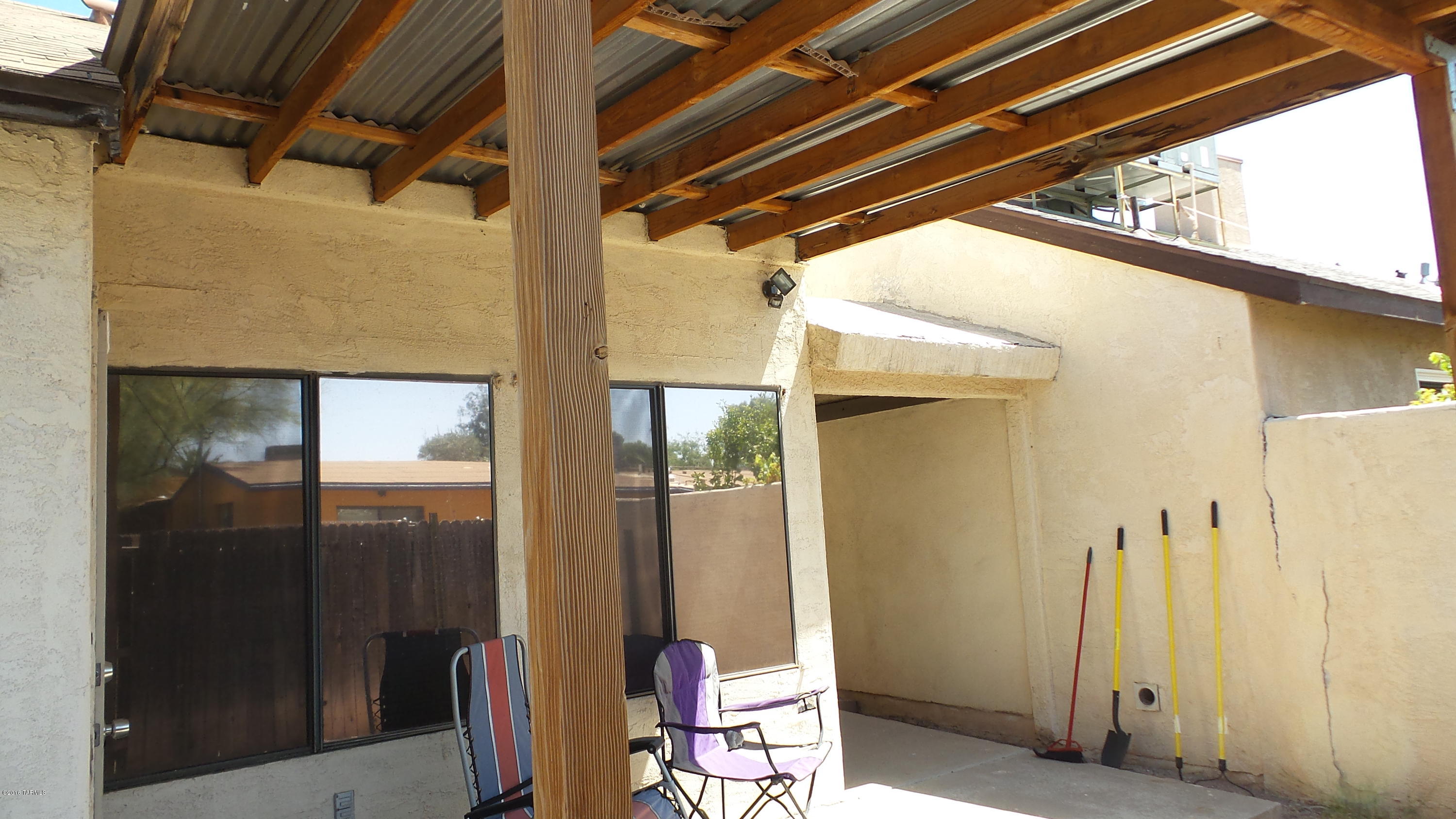 Casa Gallego (1-76) - Residential