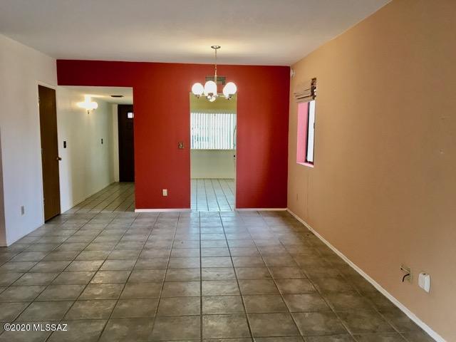 Mission Oaks (1-90) - Residential Lease