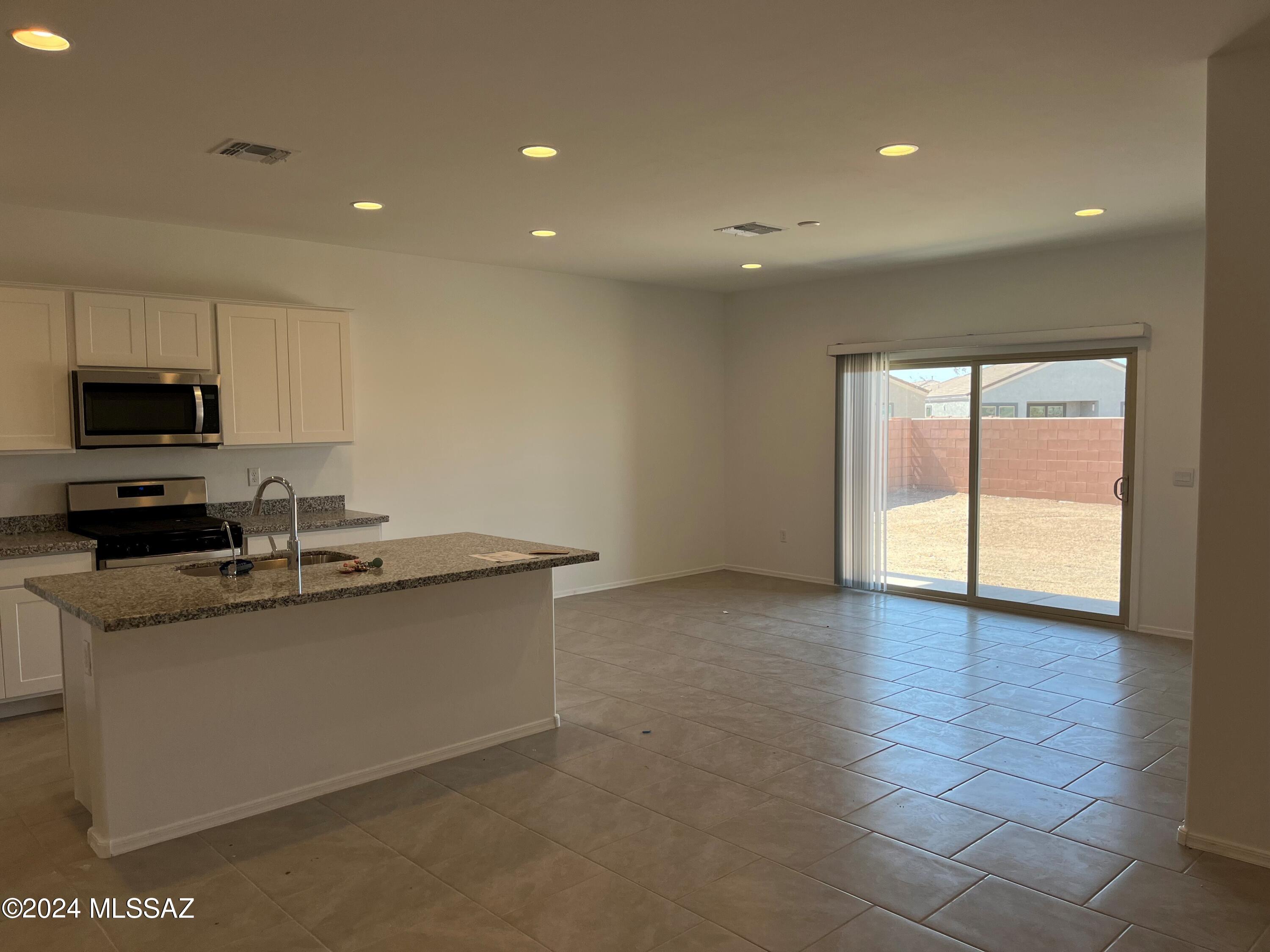 The Village at Barnett - Residential