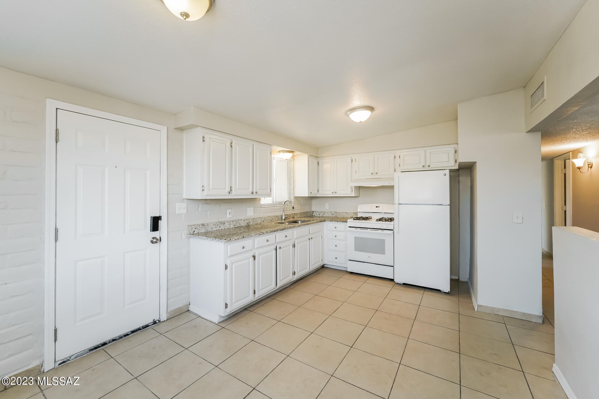 Honcho Estates (1-71) - Residential Lease