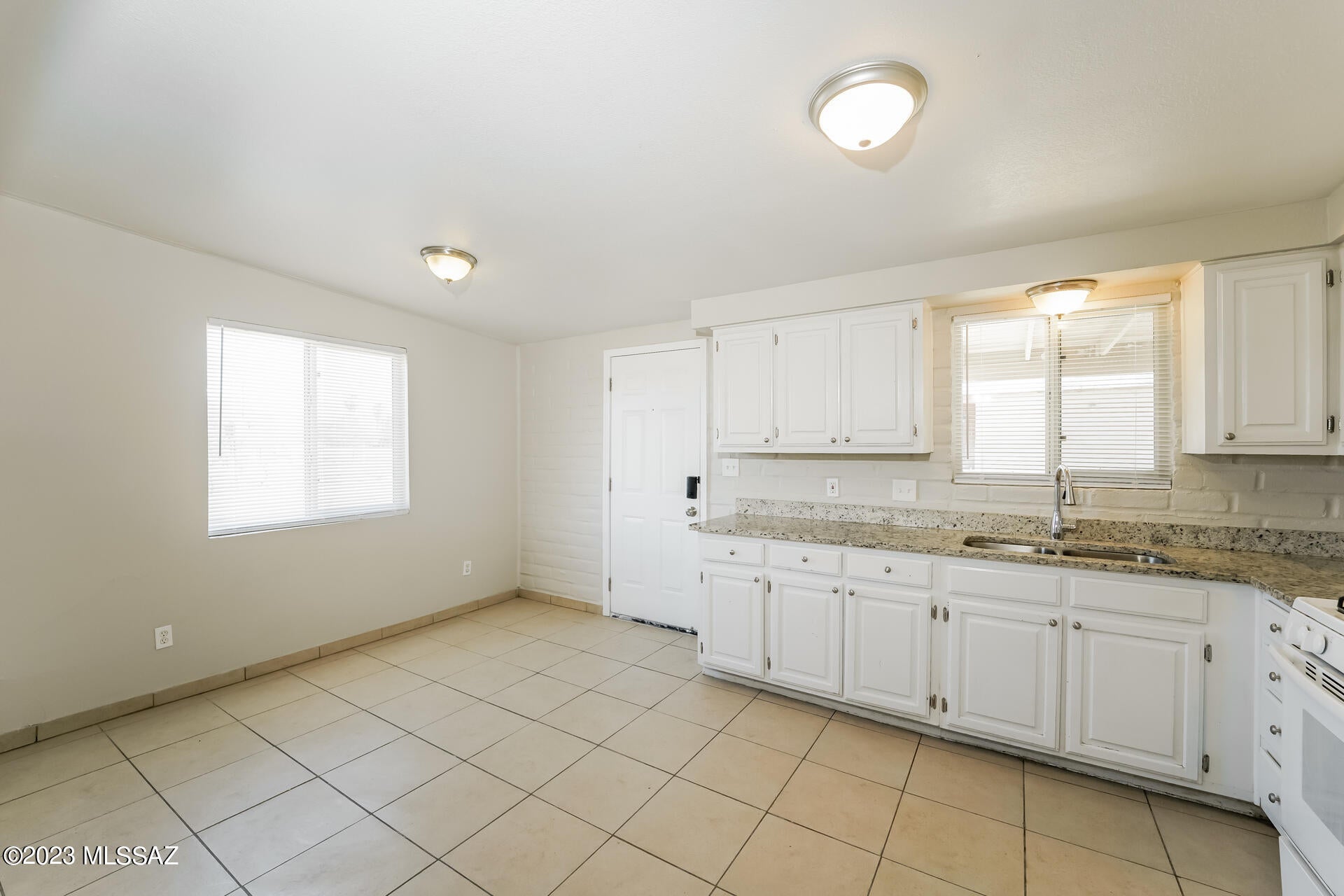 Honcho Estates (1-71) - Residential Lease