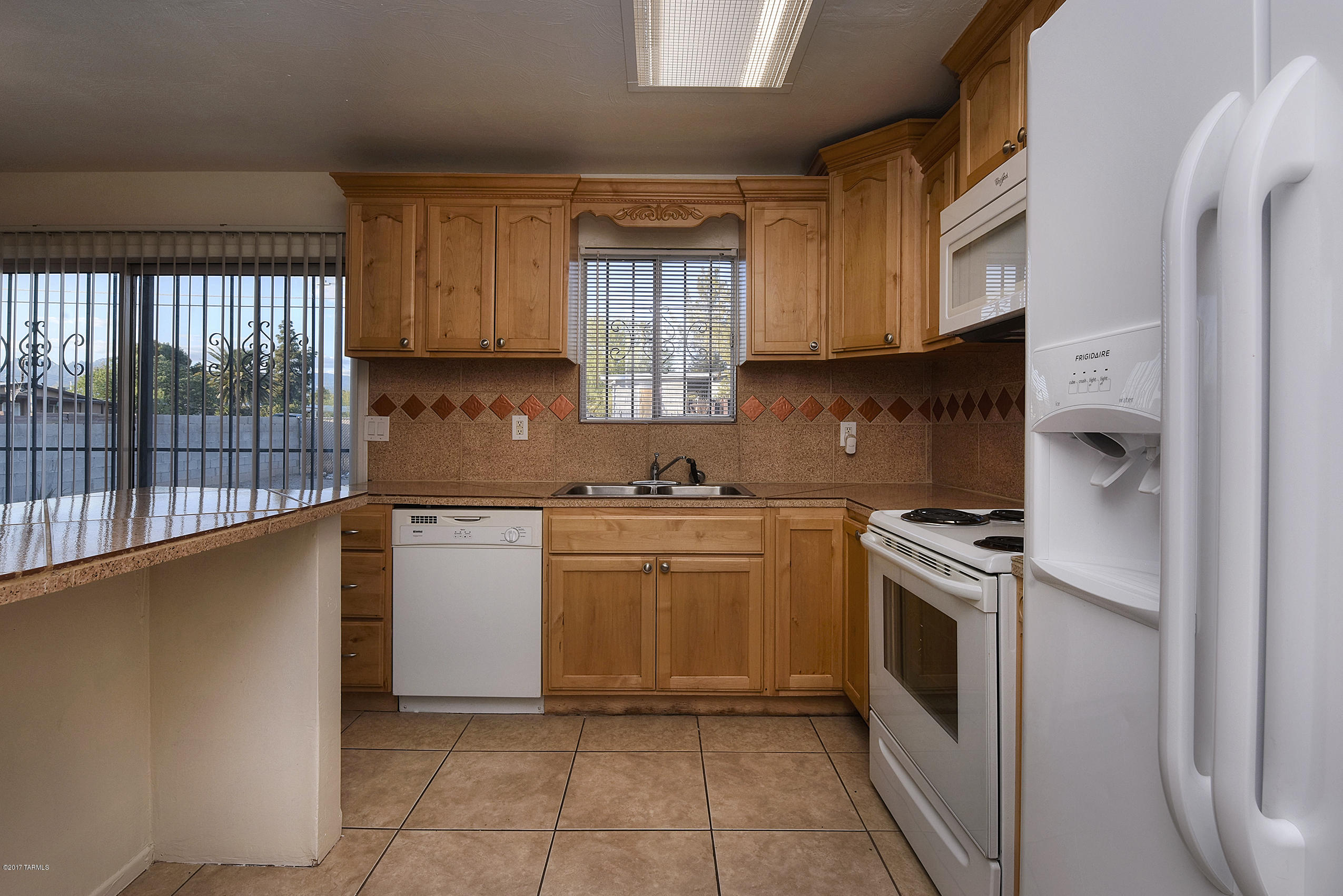 Sherwood Village Terrace (86-170) - Residential