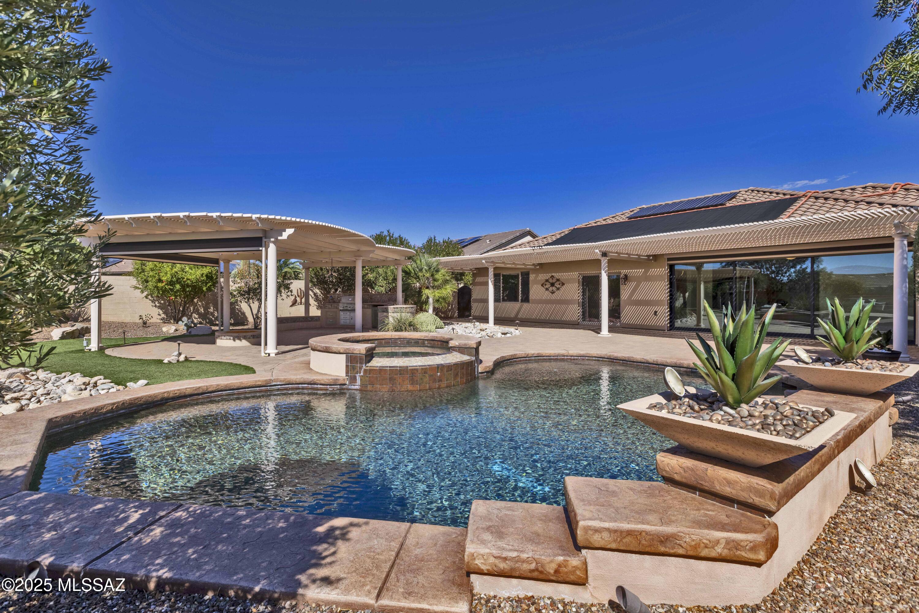 Saddlebrooke Ranch - Residential