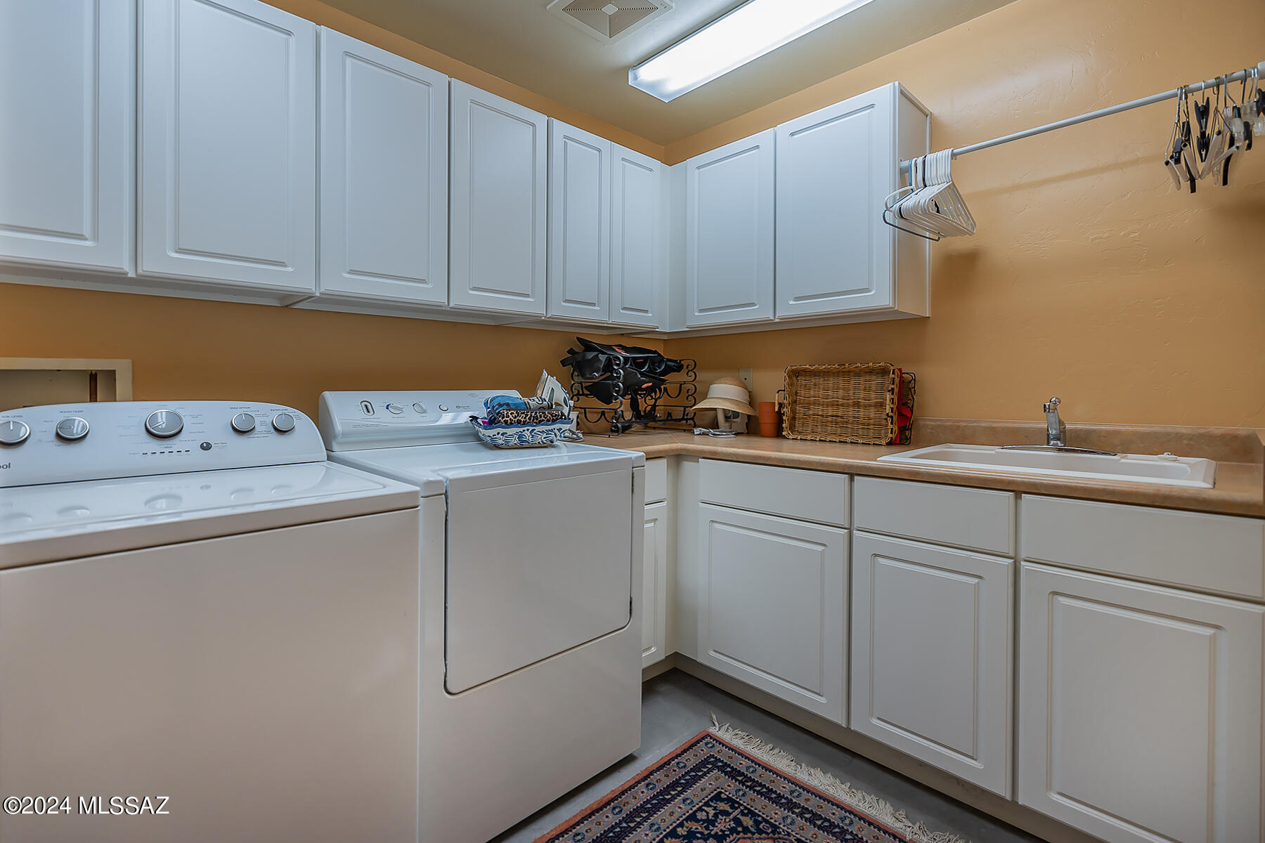 The Ridge At Ventana Canyon (45-63) - Residential