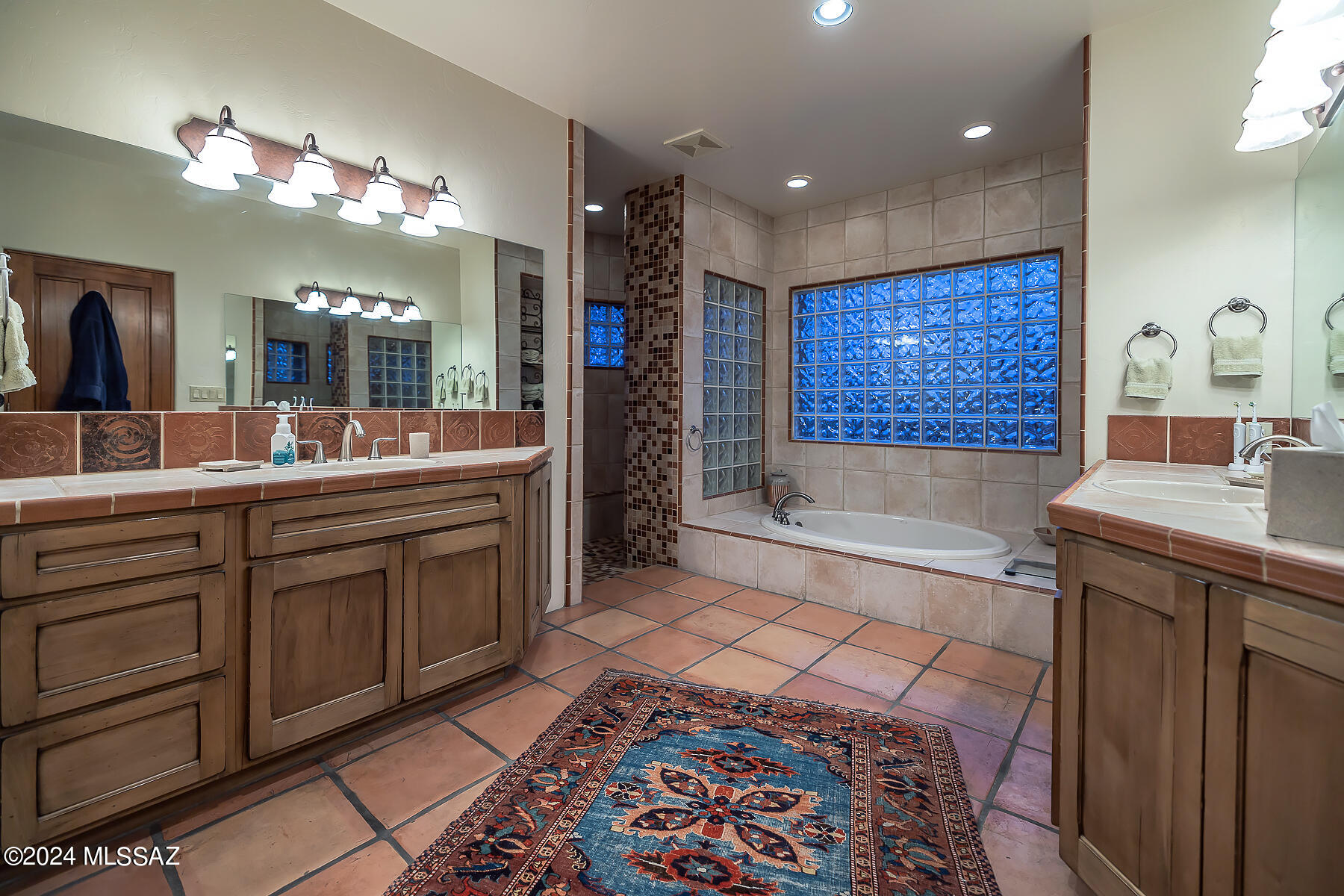 The Ridge At Ventana Canyon (45-63) - Residential