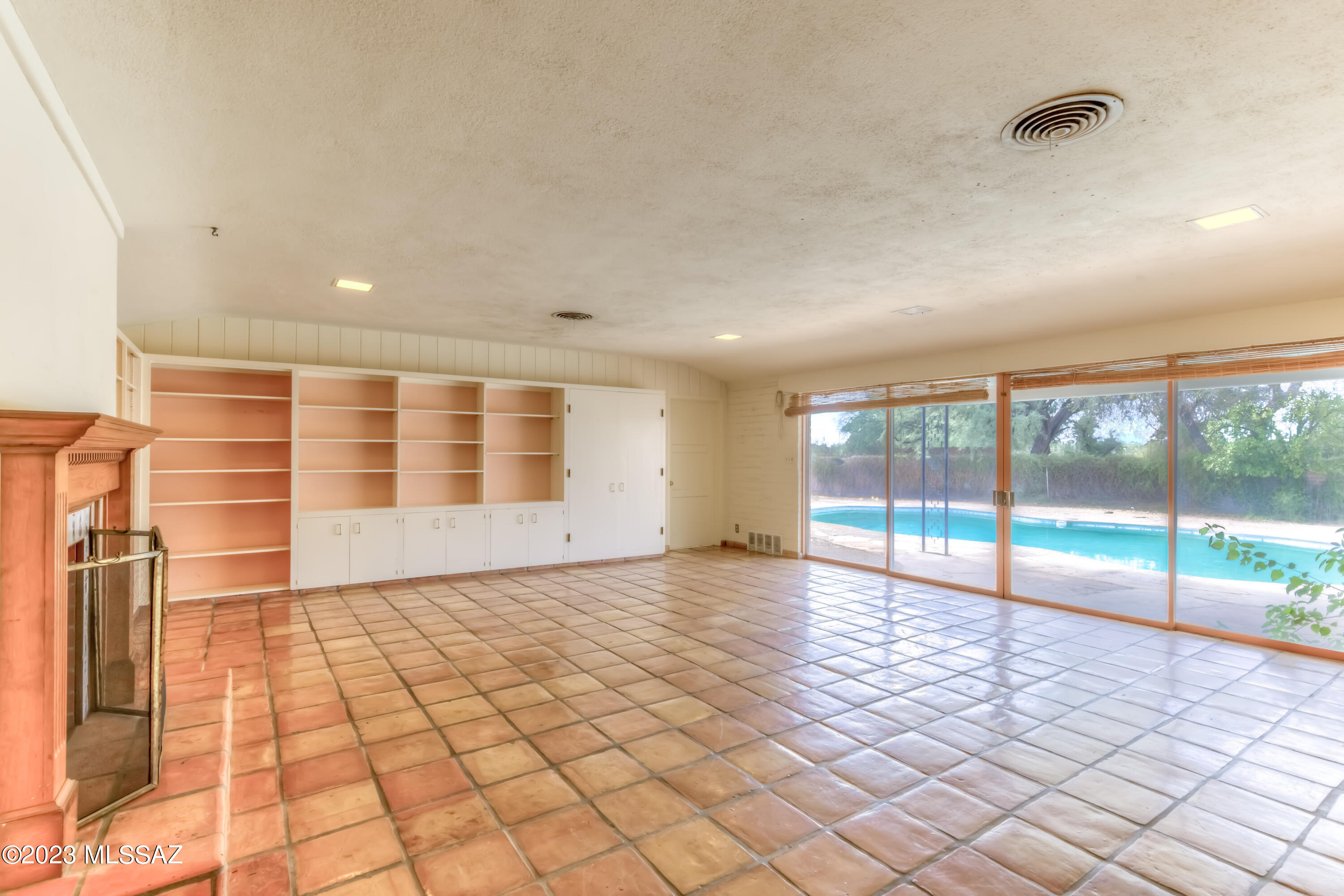 Aldea Linda - Residential