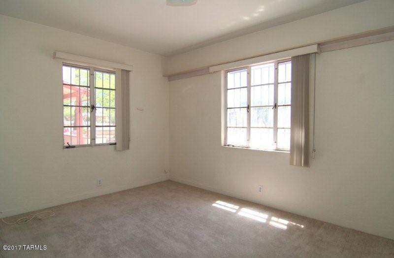 Jefferson Park - Residential Lease