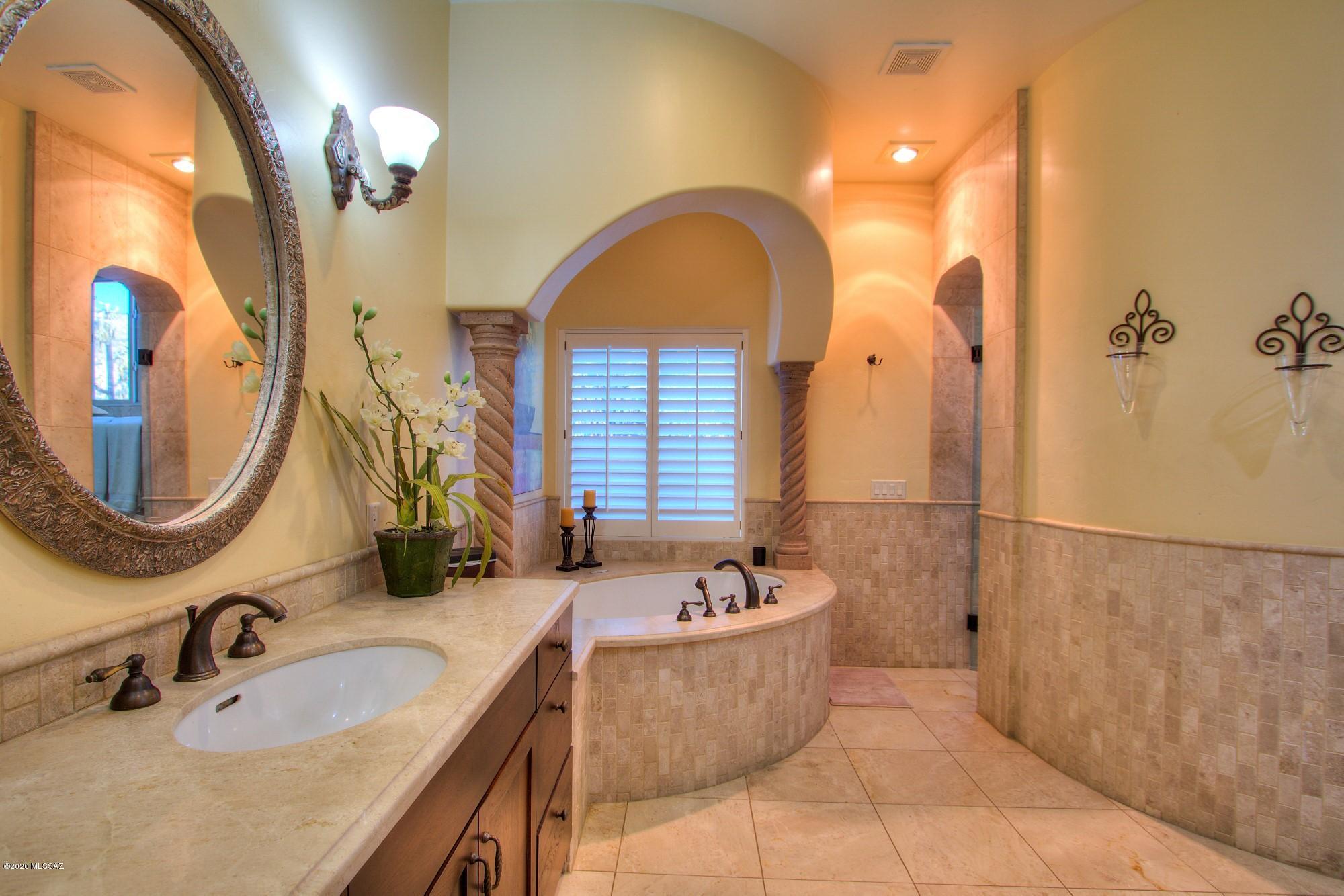 Snyder Creek Canyon (1-29) - Residential