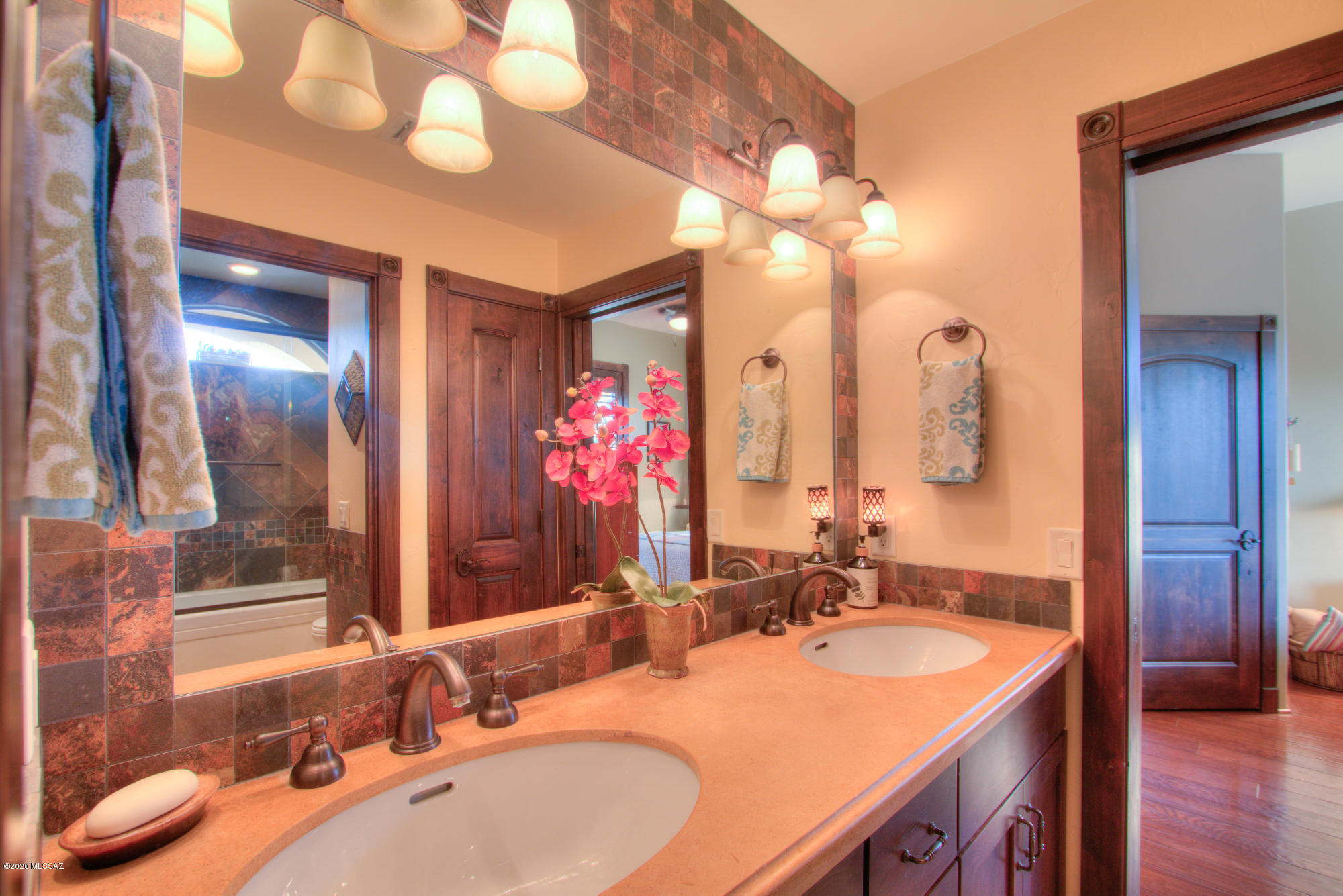 Snyder Creek Canyon (1-29) - Residential