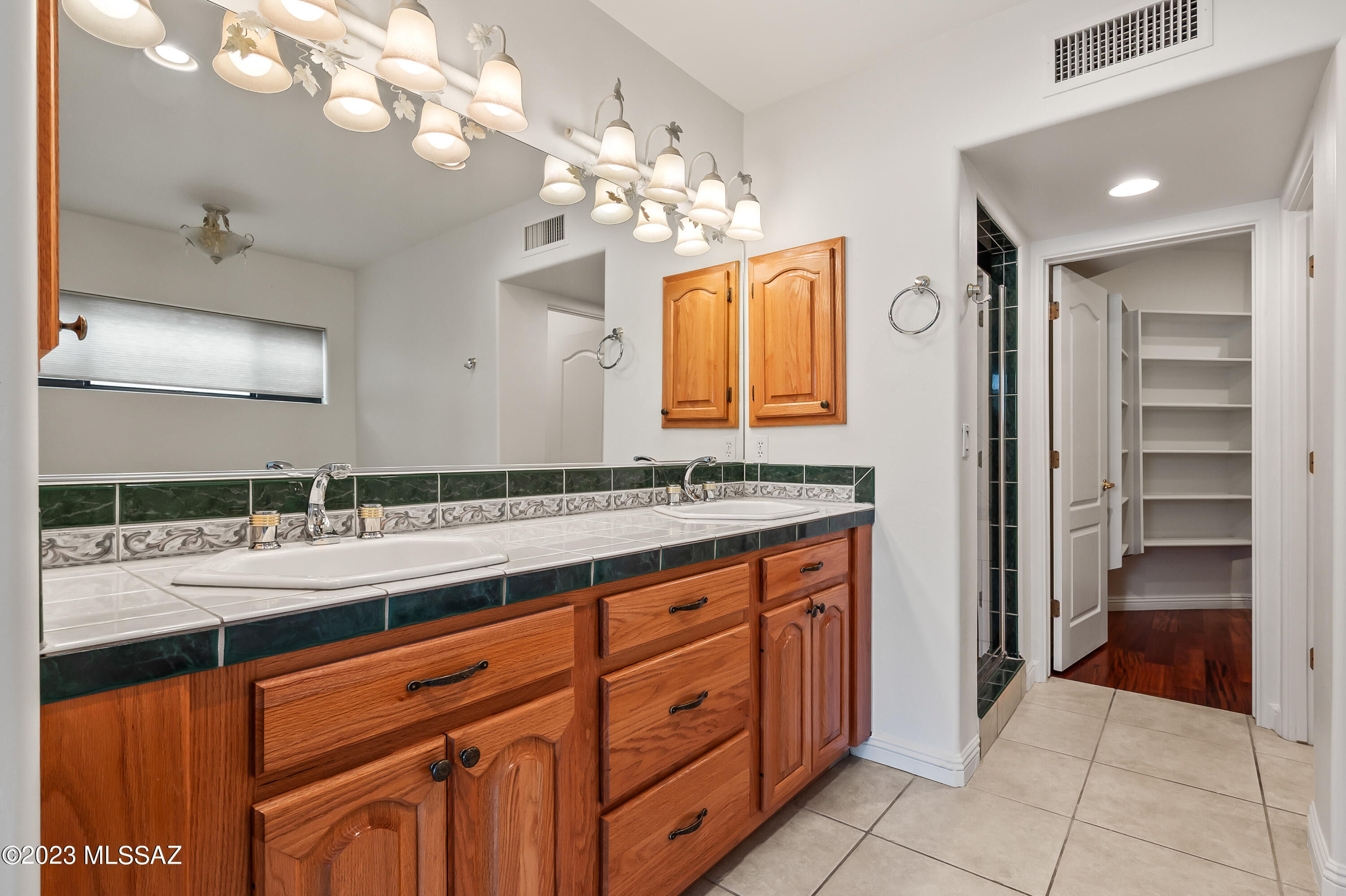 Sunrise Meadows (1-90) - Residential Lease