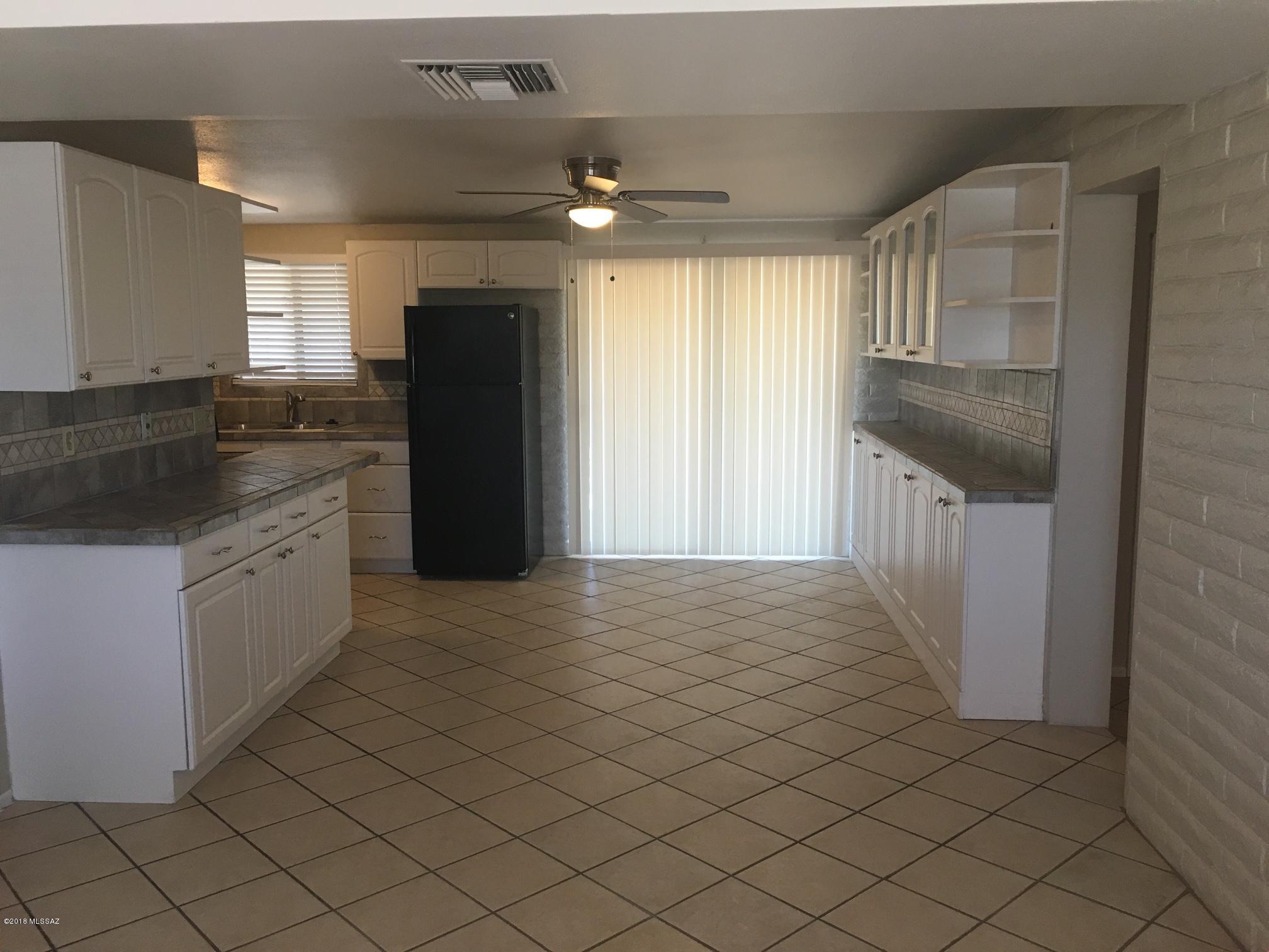 Olive Grove (396-595) - Residential Lease